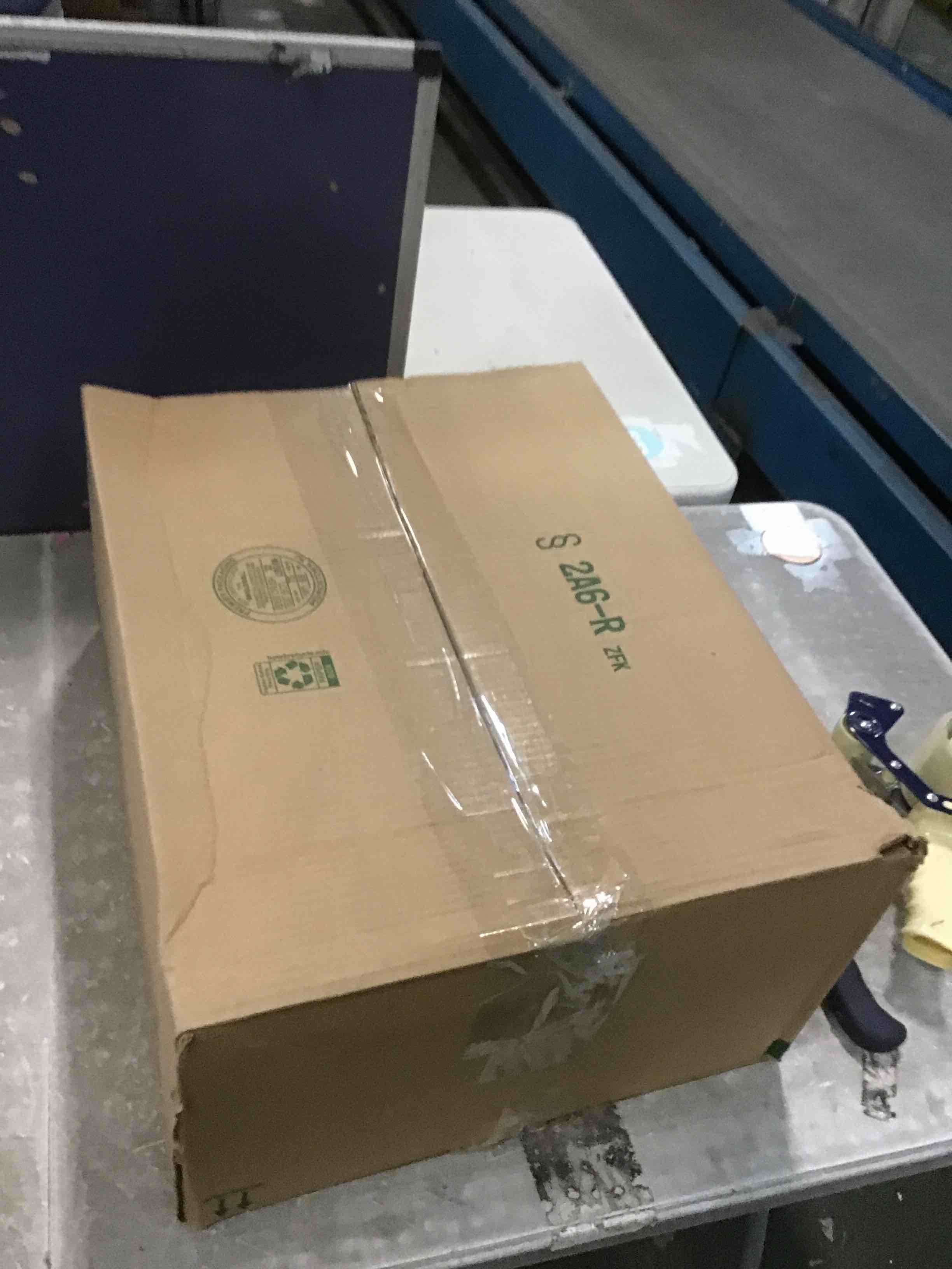 https://s3.amazonaws.com/lotting-images-prod/bidfta/GRA2282669_1741030687686.jpeg