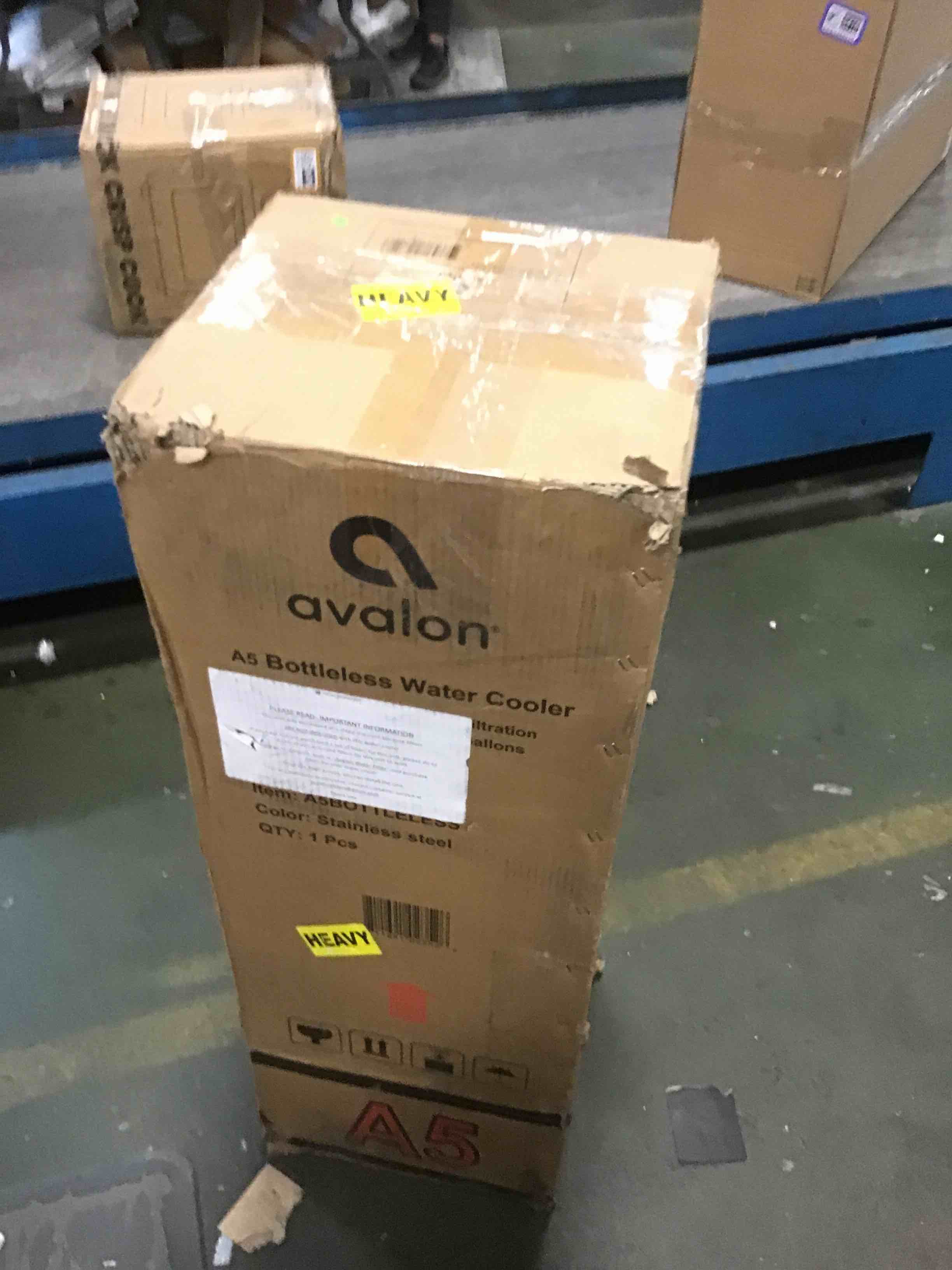 https://s3.amazonaws.com/lotting-images-prod/bidfta/GRA2282818_1741191564234.jpeg