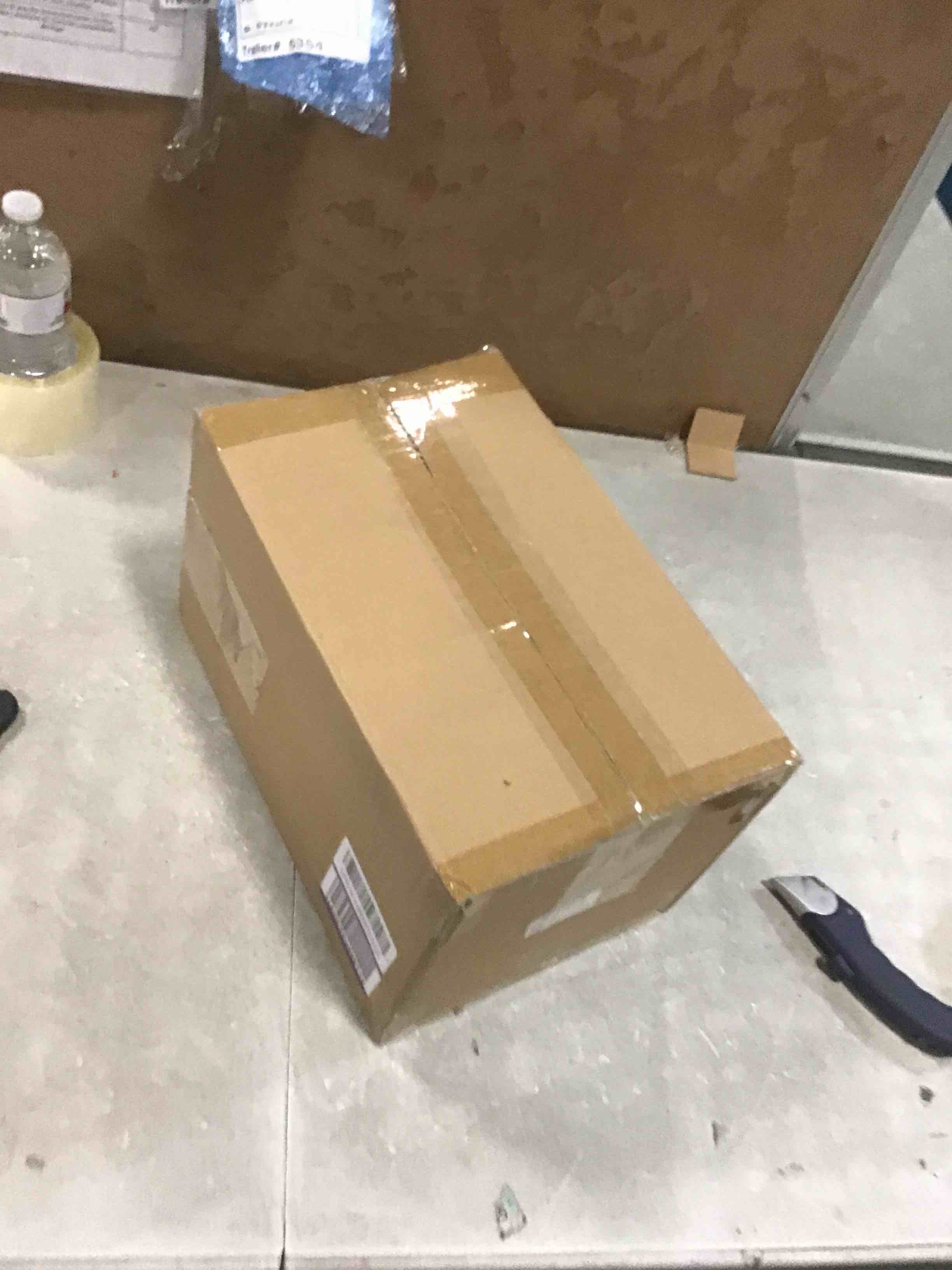 https://s3.amazonaws.com/lotting-images-prod/bidfta/GRA2282891_1741200338682.jpeg