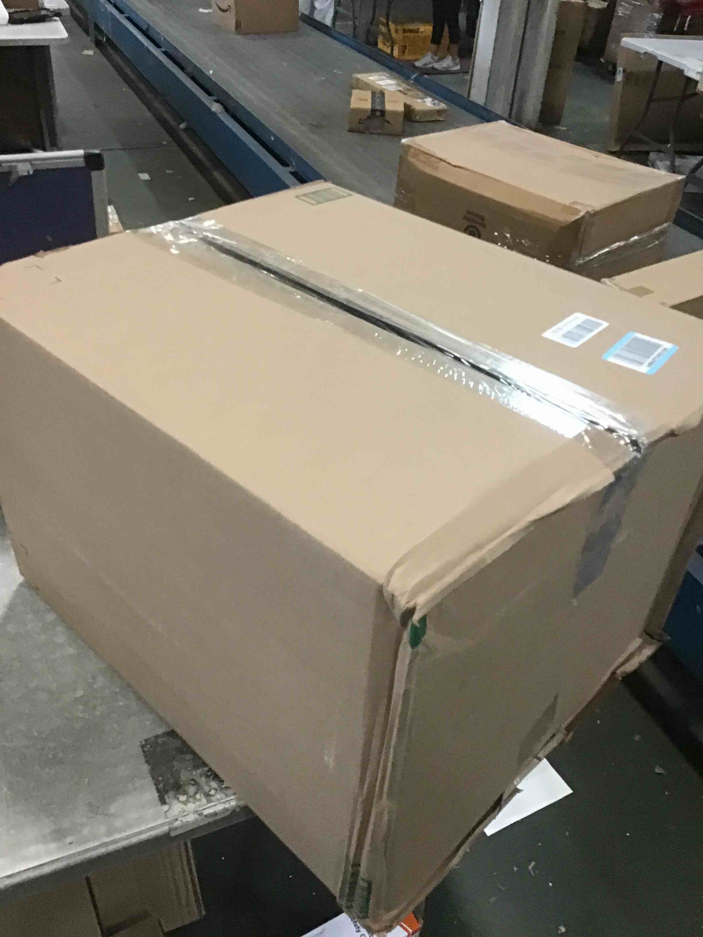 https://s3.amazonaws.com/lotting-images-prod/bidfta/GRA2283462_1741880892340.jpeg