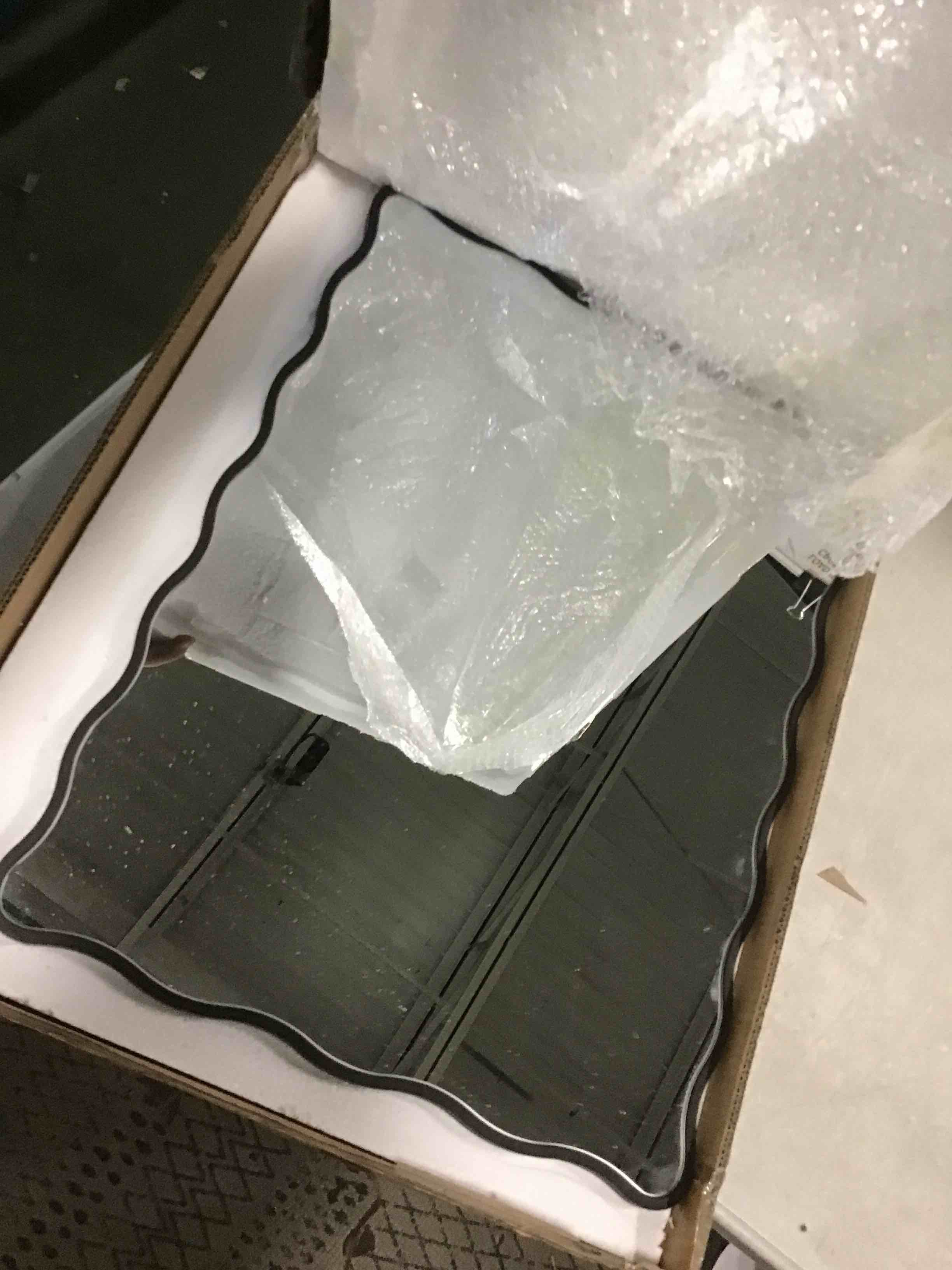 https://s3.amazonaws.com/lotting-images-prod/bidfta/GRA2283582_1741957254197.jpeg