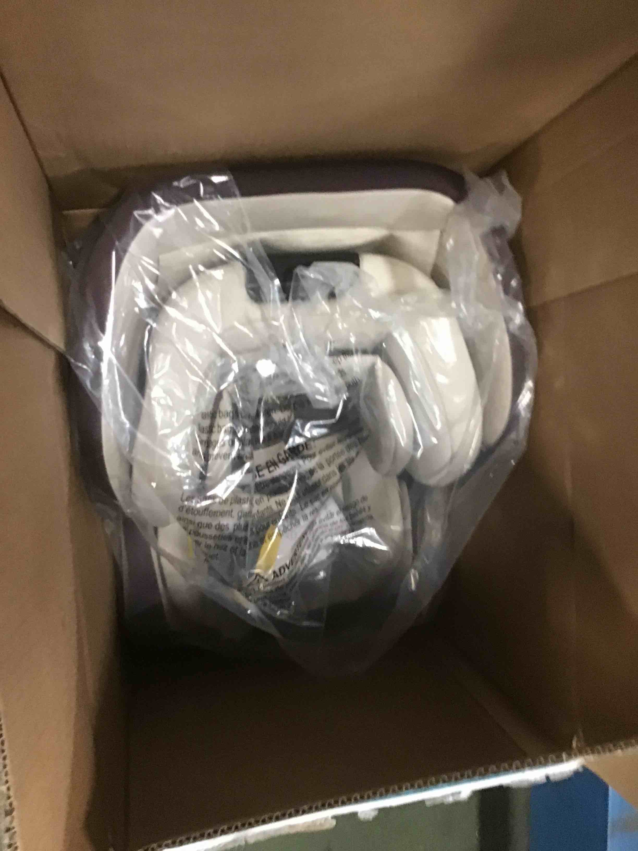 https://s3.amazonaws.com/lotting-images-prod/bidfta/GRA2283843_1742228495400.jpeg