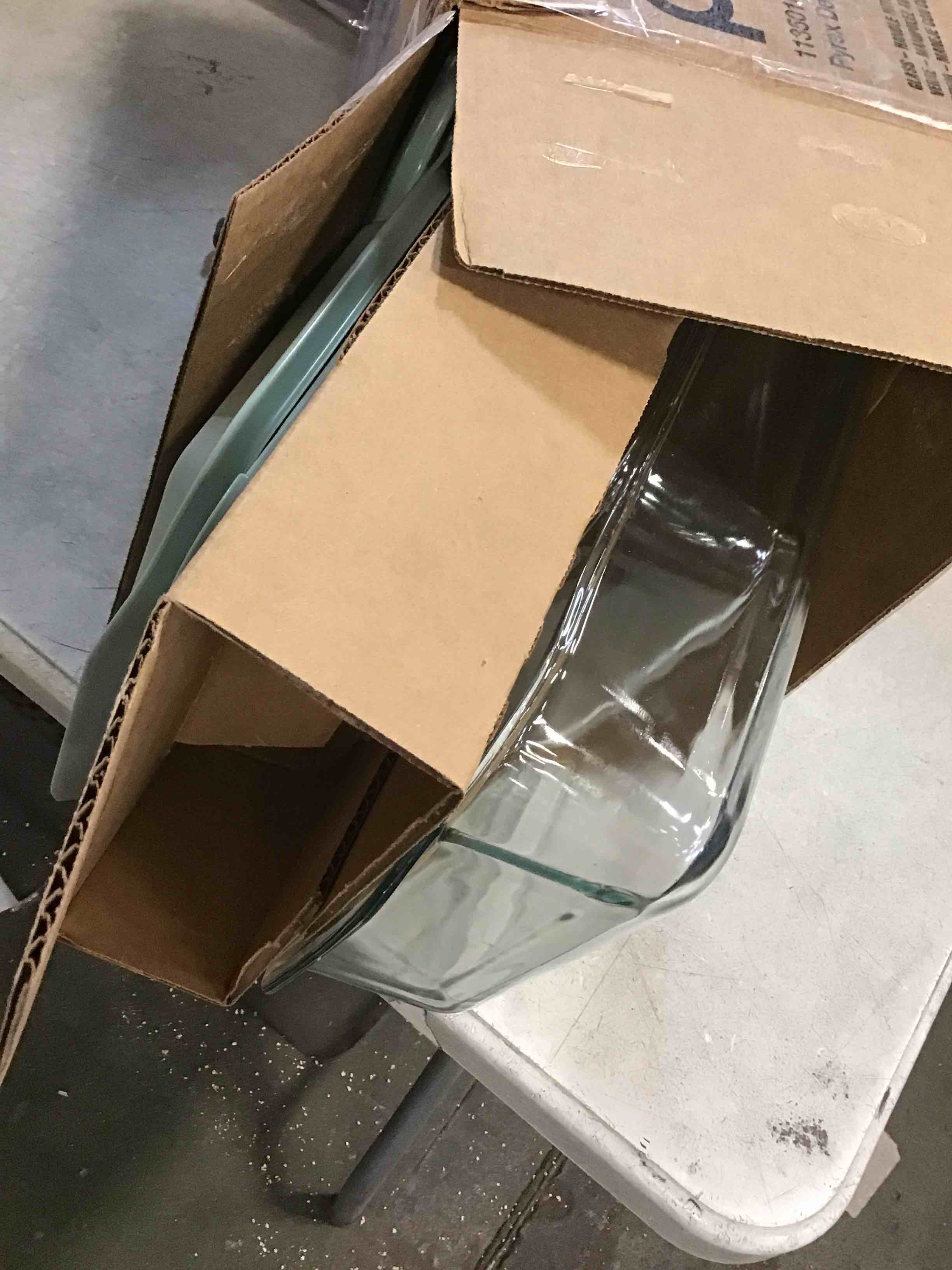 https://s3.amazonaws.com/lotting-images-prod/bidfta/GRA2284214_1741792571233.jpeg