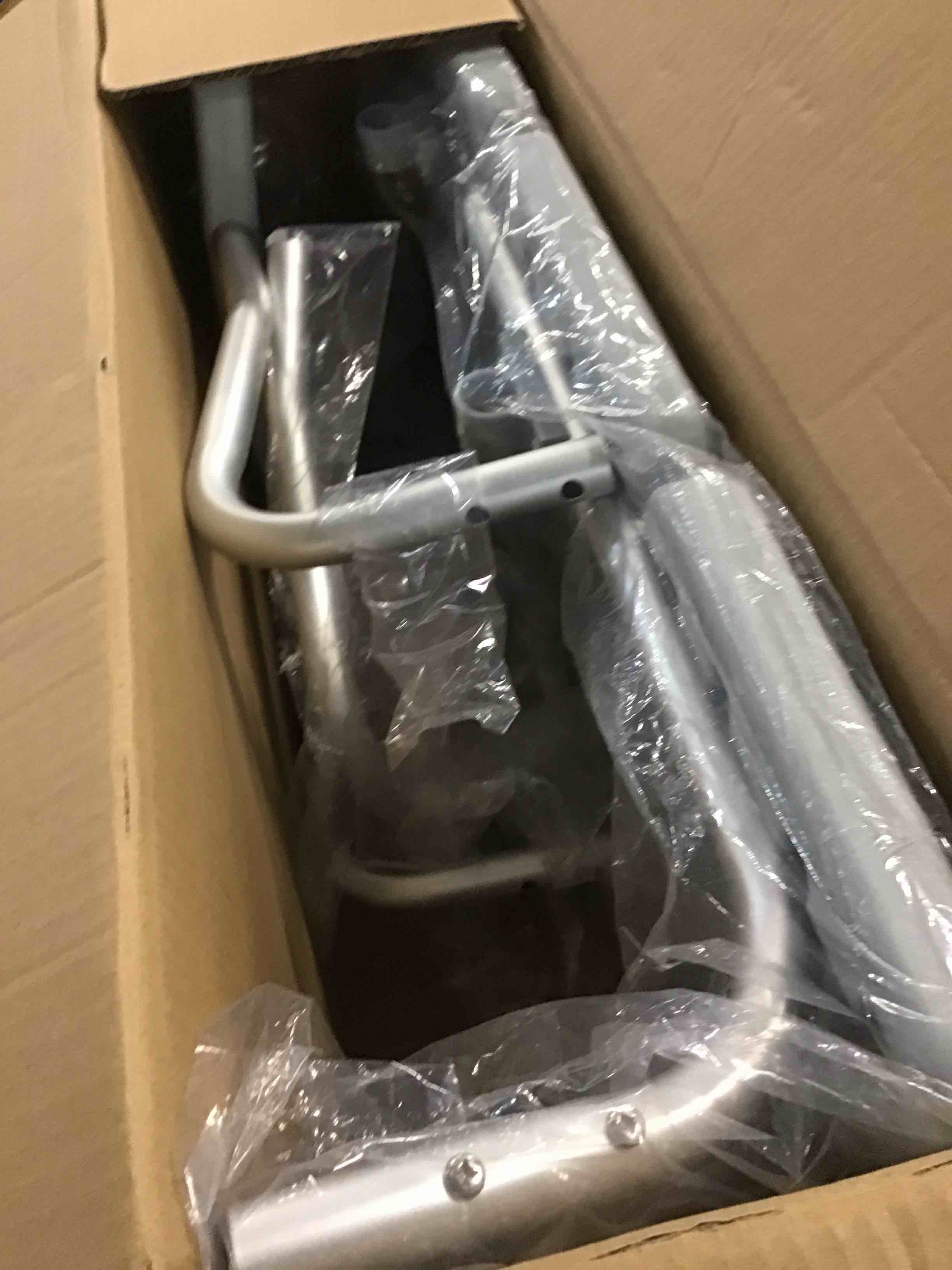 https://s3.amazonaws.com/lotting-images-prod/bidfta/GRA2284669_1741965969129.jpeg