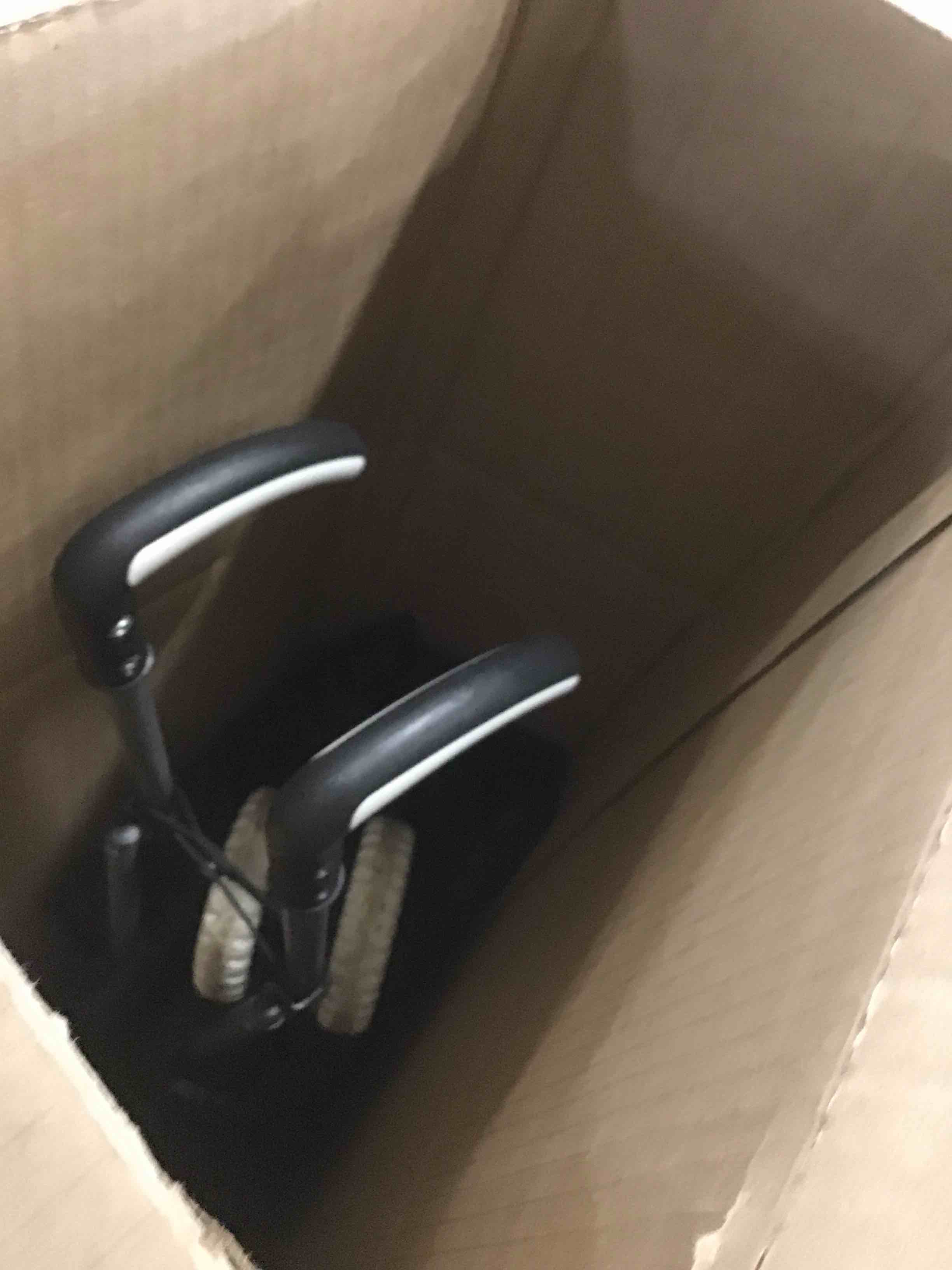 https://s3.amazonaws.com/lotting-images-prod/bidfta/GRA2284682_1741967514347.jpeg