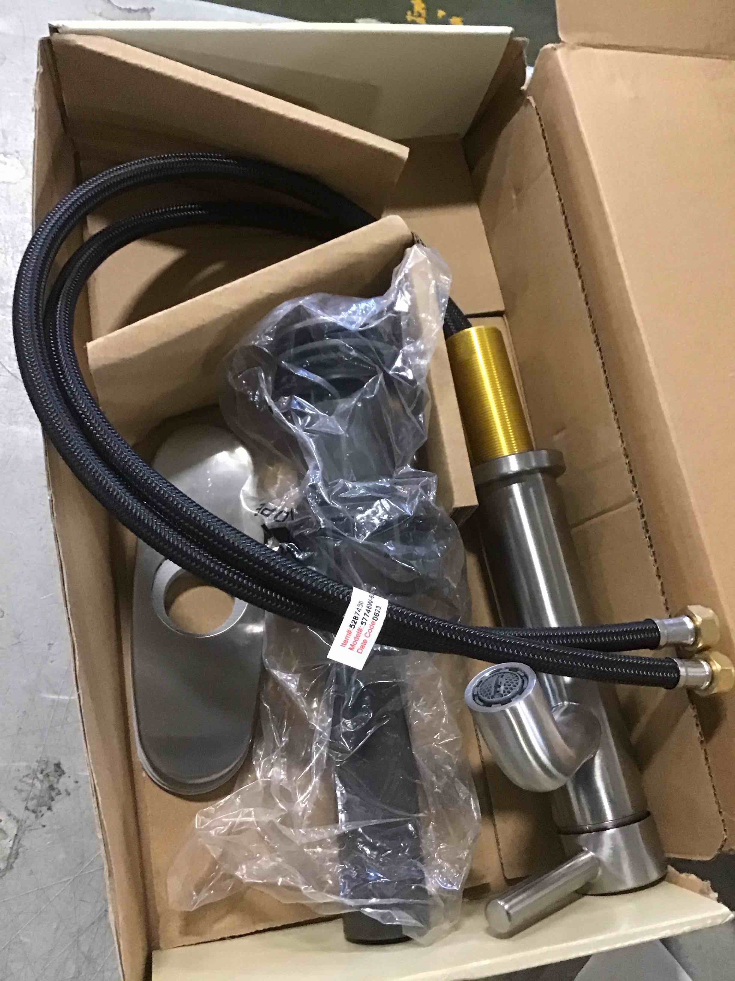 https://s3.amazonaws.com/lotting-images-prod/bidfta/GRA2284846_1742223990983.jpeg