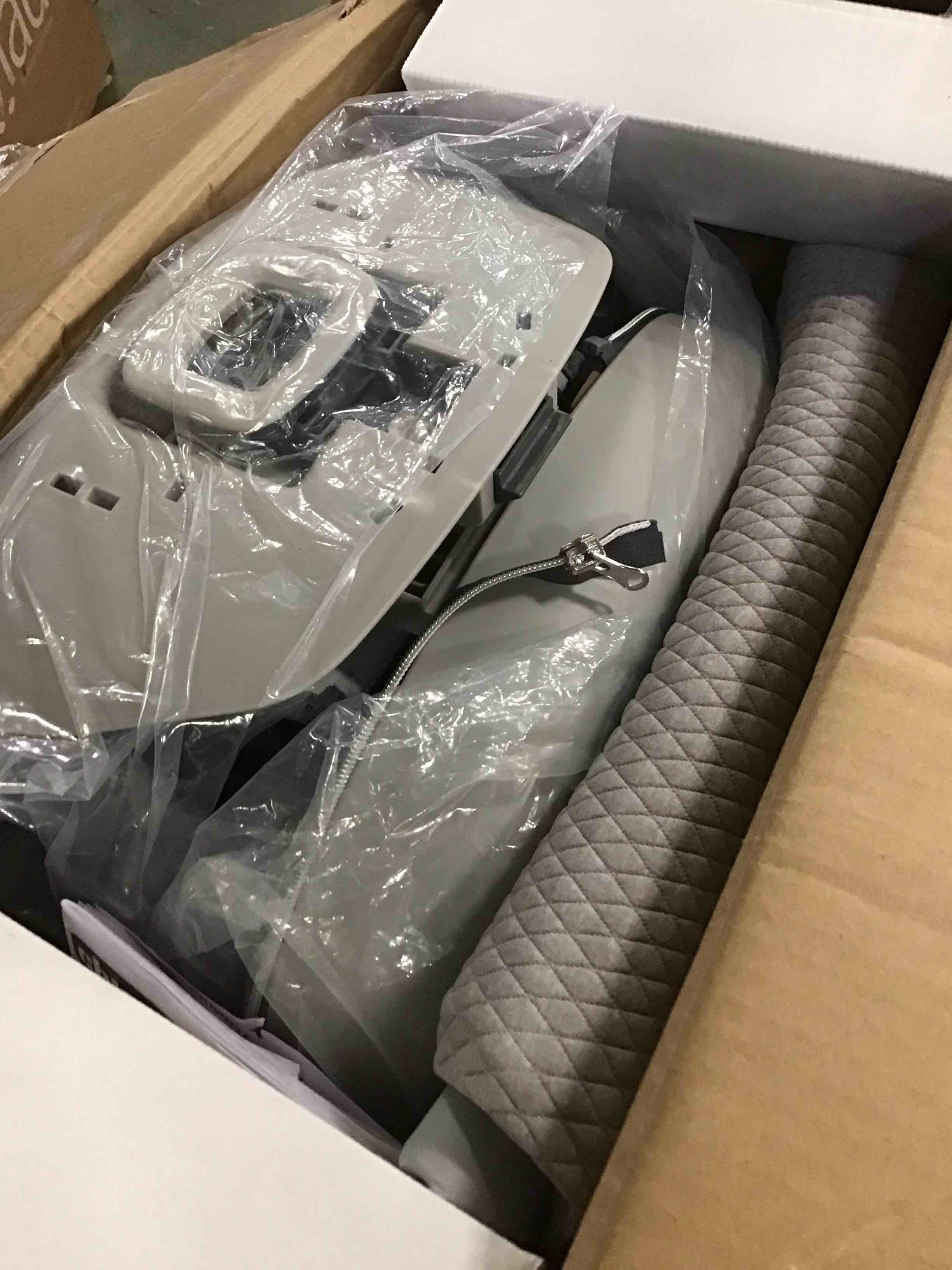 https://s3.amazonaws.com/lotting-images-prod/bidfta/GRA2285343_1742391510840.jpeg