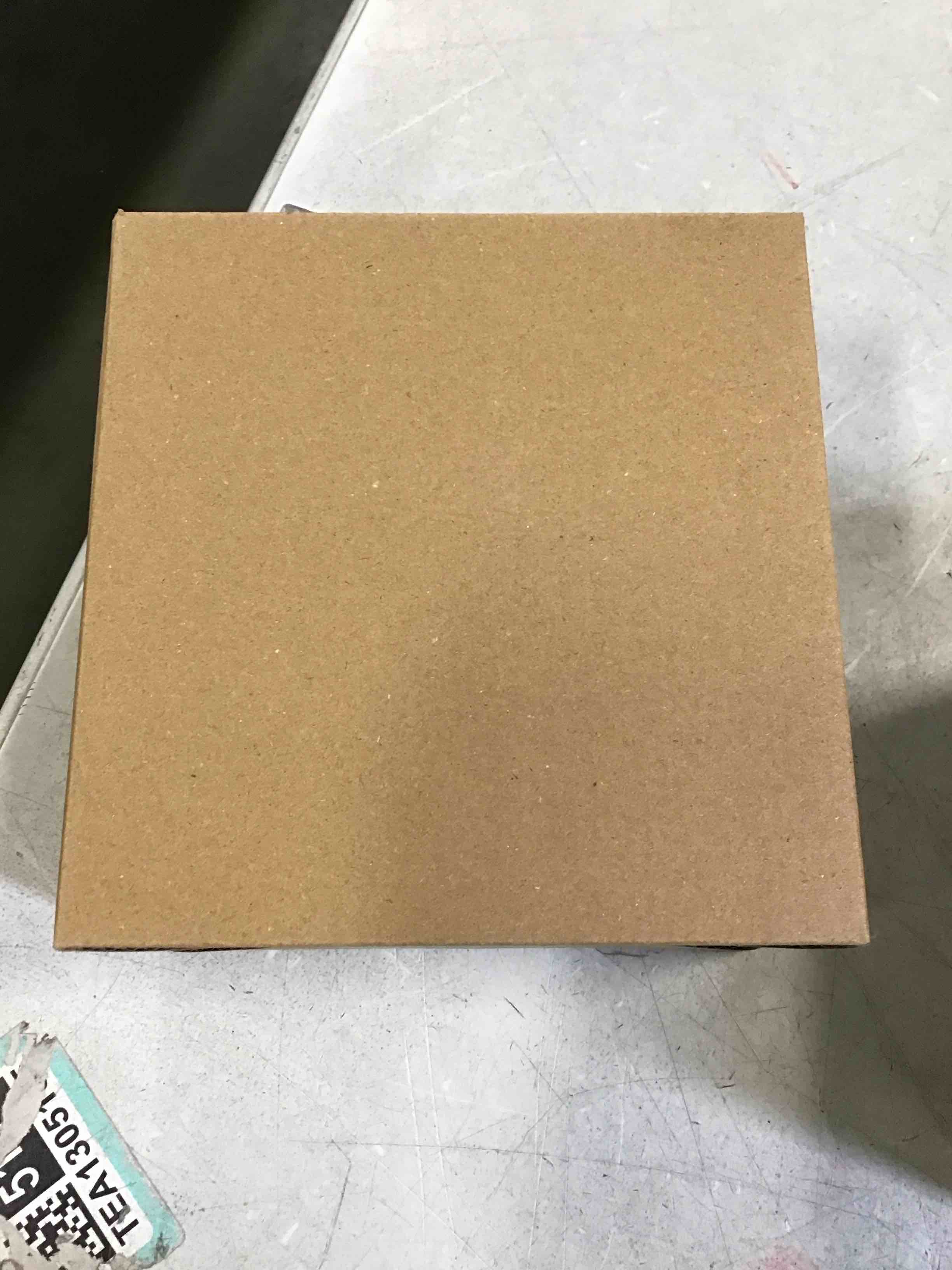 https://s3.amazonaws.com/lotting-images-prod/bidfta/GRA2285765_1742568940955.jpeg