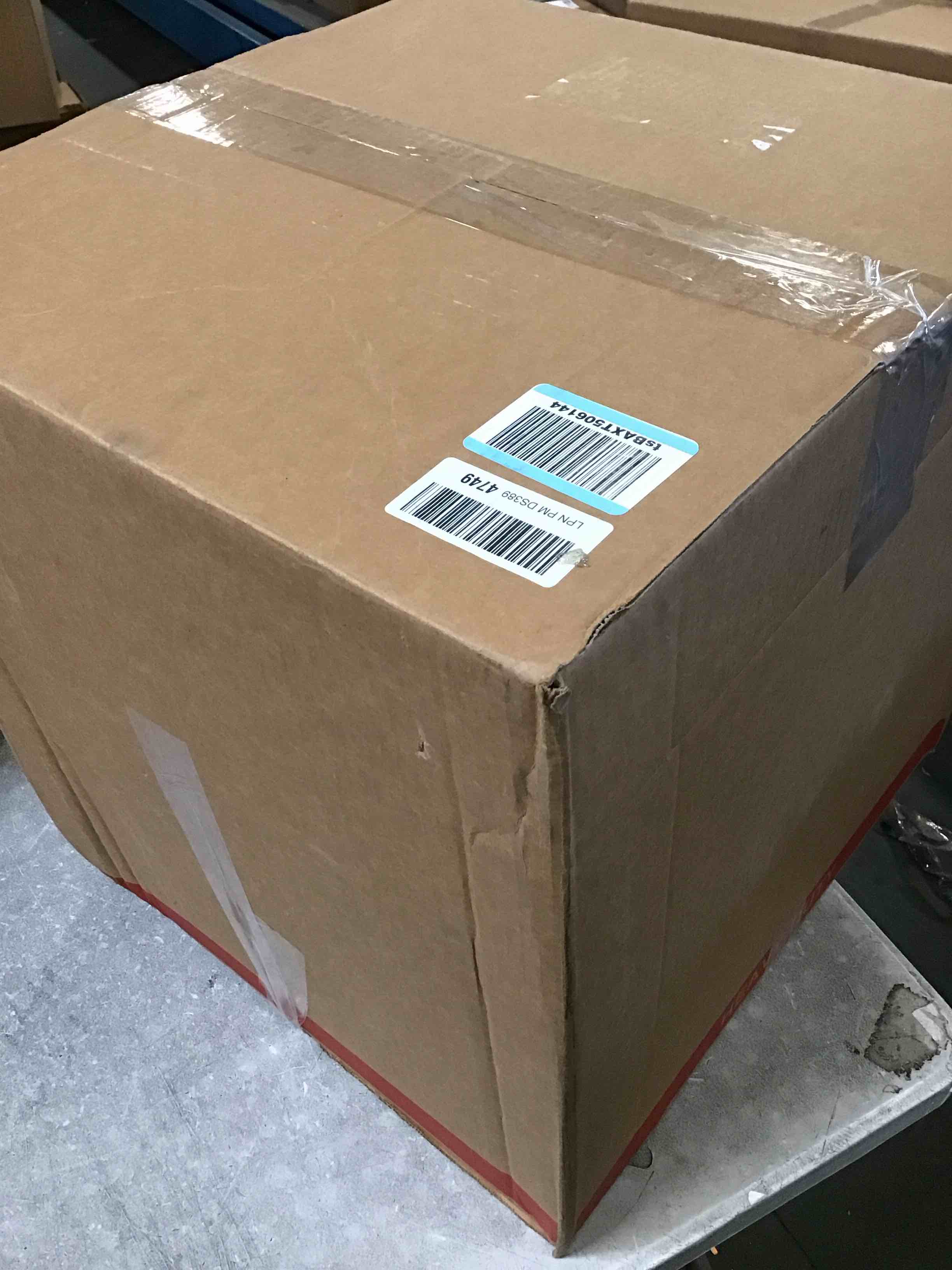 https://s3.amazonaws.com/lotting-images-prod/bidfta/GRA2285992_1742828666721.jpeg