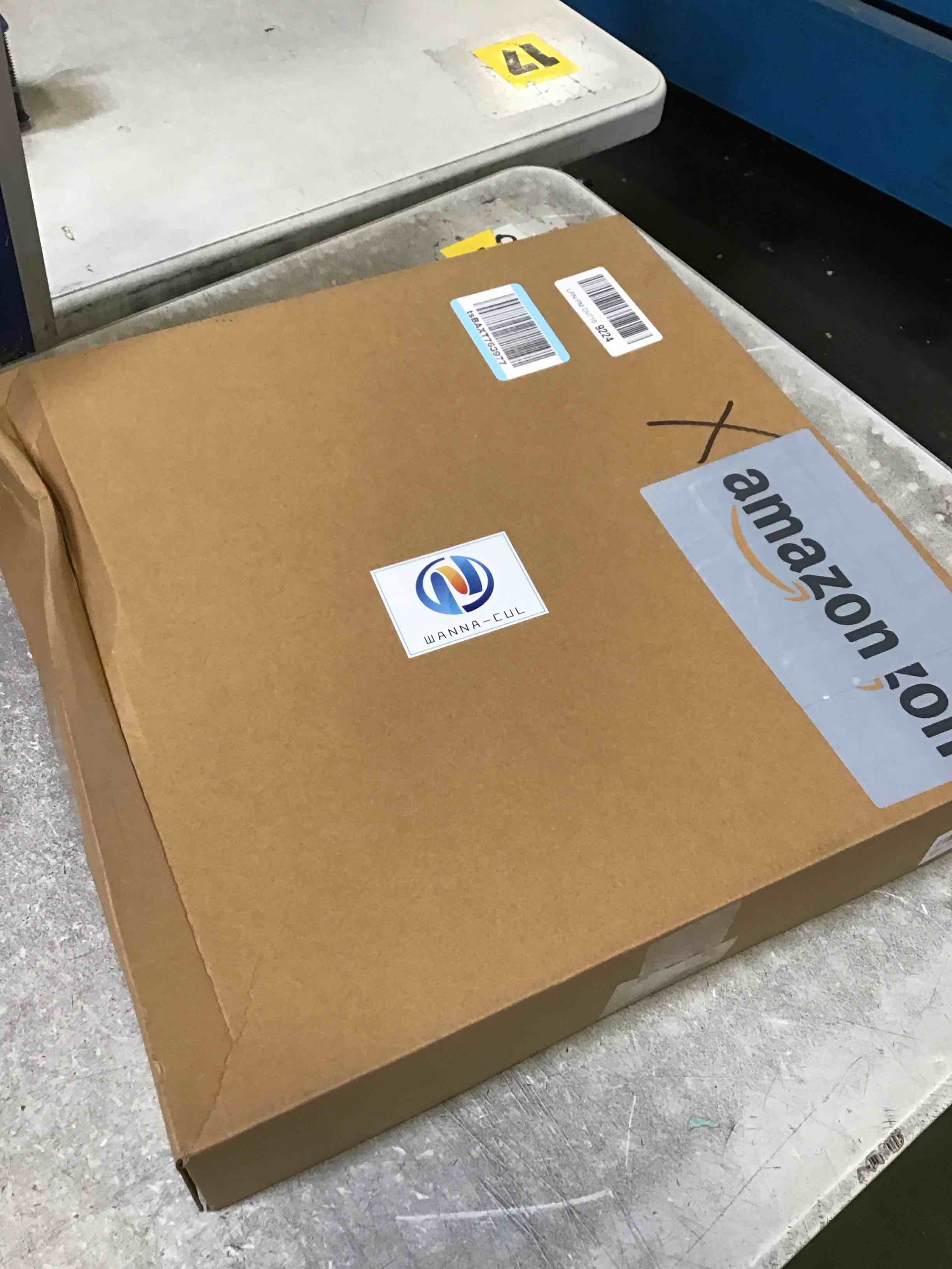 https://s3.amazonaws.com/lotting-images-prod/bidfta/GRA2286056_1742837273568.jpeg
