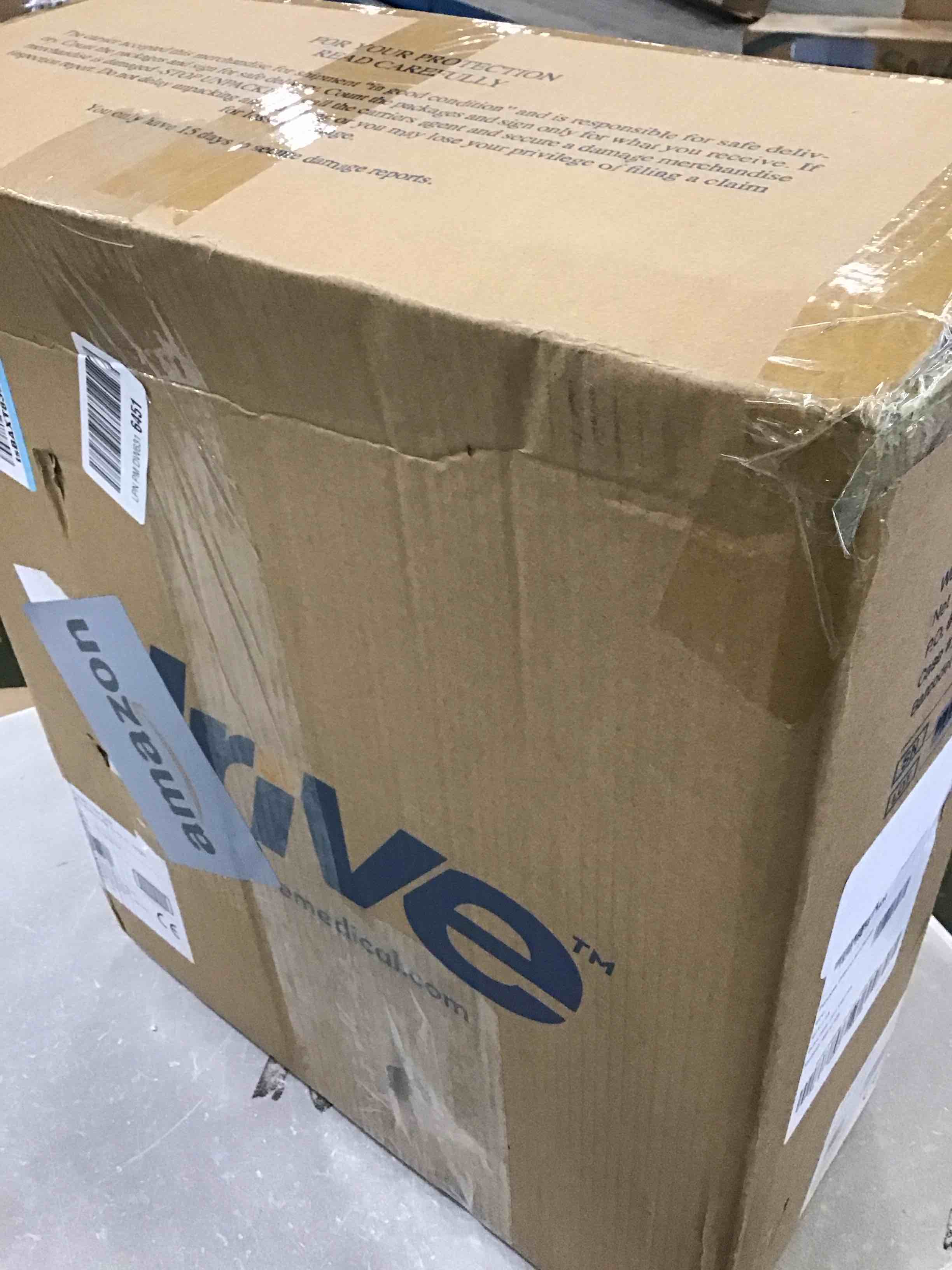 https://s3.amazonaws.com/lotting-images-prod/bidfta/GRA2286202_1742912625838.jpeg