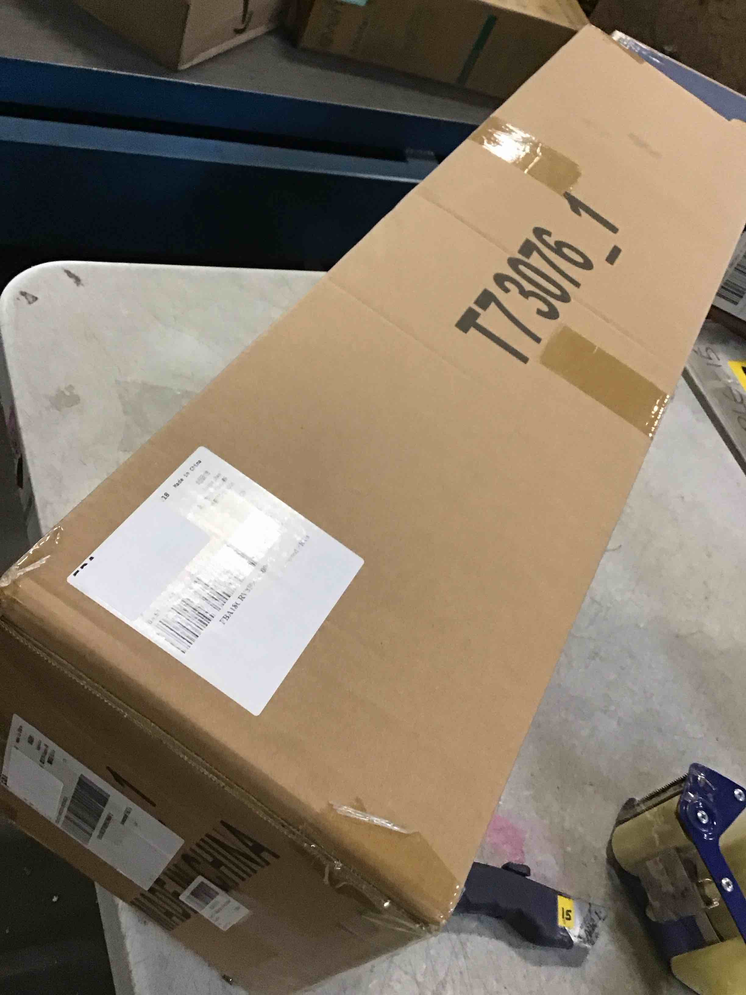 https://s3.amazonaws.com/lotting-images-prod/bidfta/GRA2287098_1738868320916.jpeg