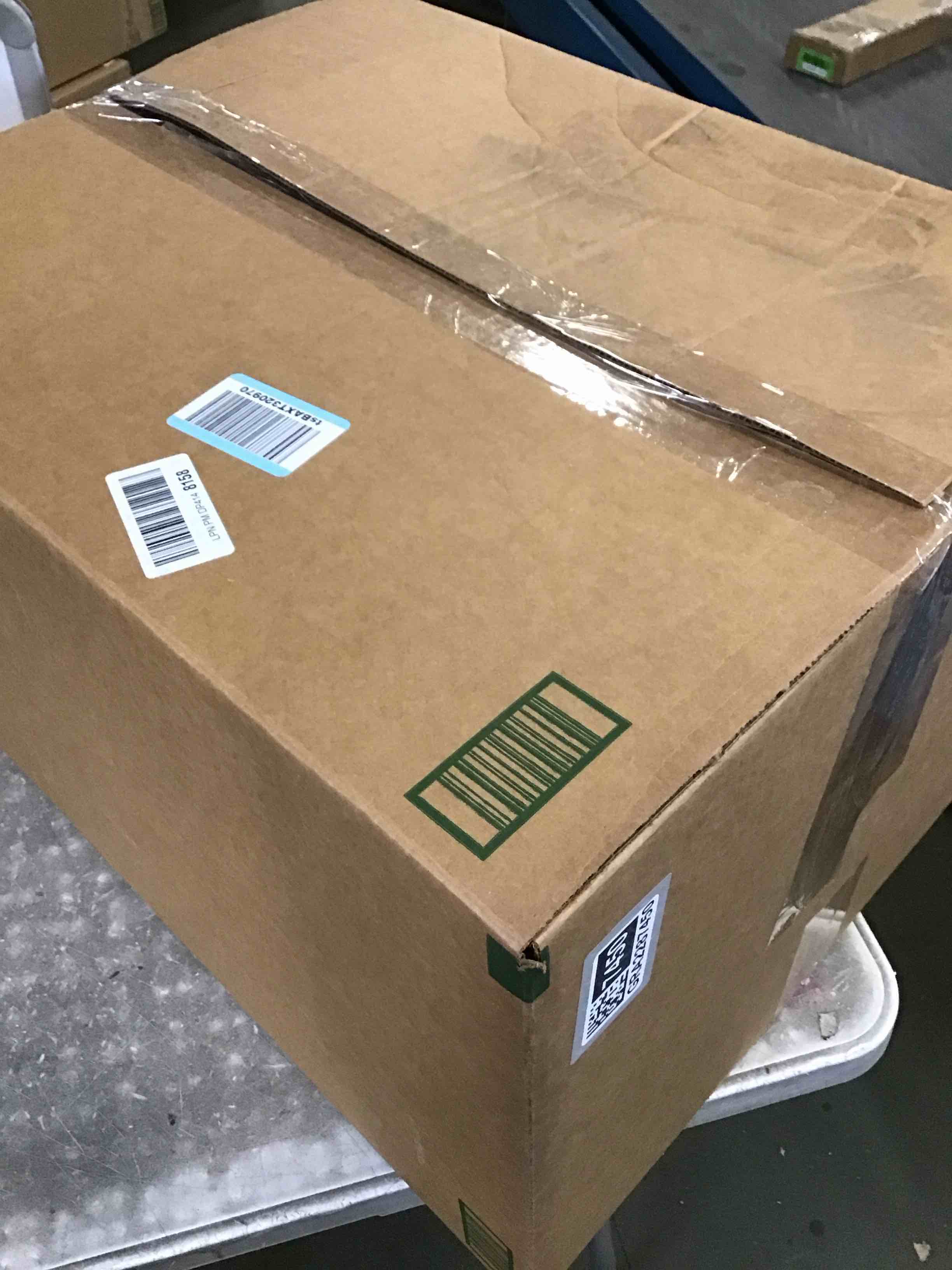 https://s3.amazonaws.com/lotting-images-prod/bidfta/GRA2287450_1738943851931.jpeg