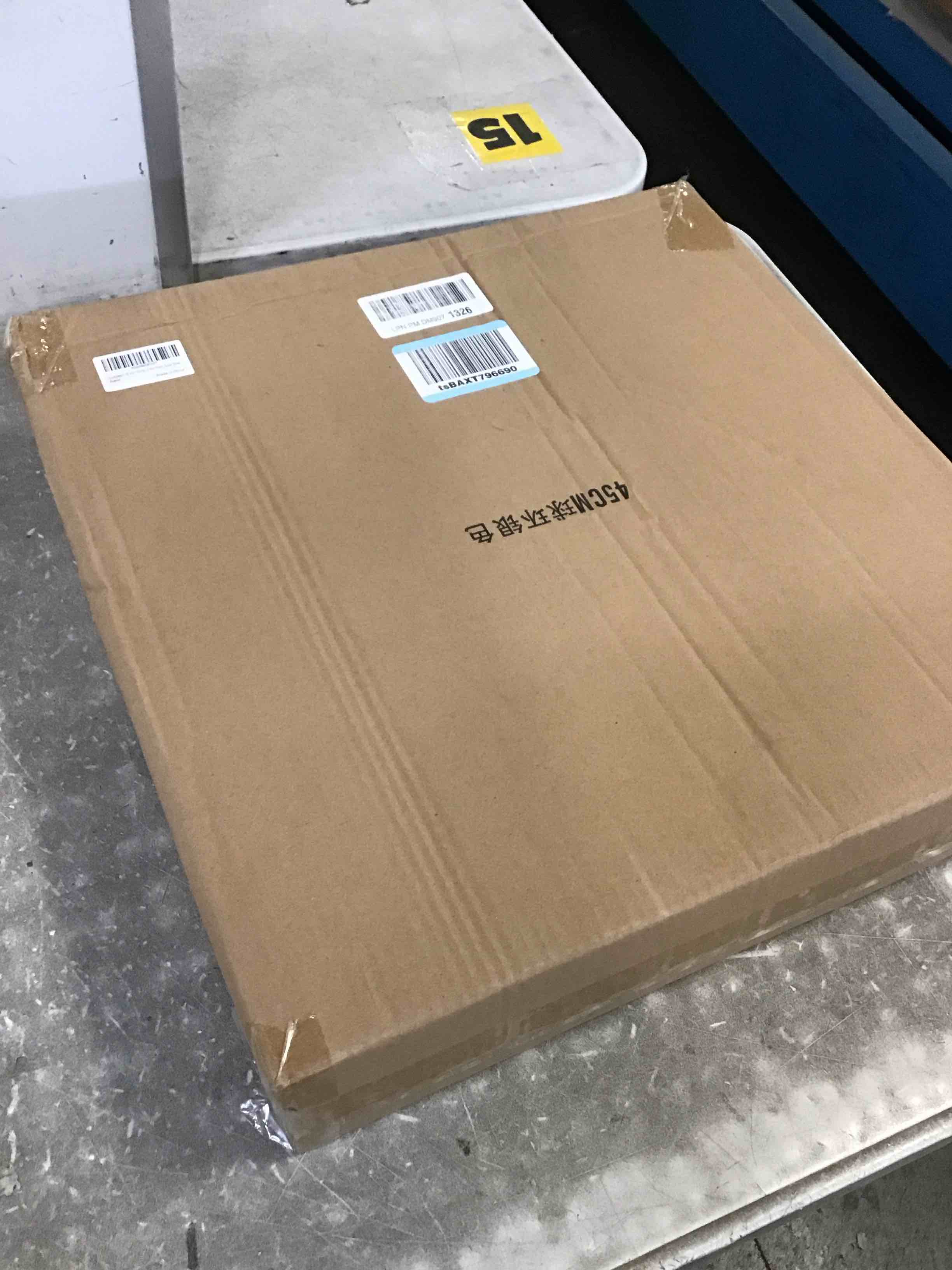 https://s3.amazonaws.com/lotting-images-prod/bidfta/GRA2287458_1738944445408.jpeg