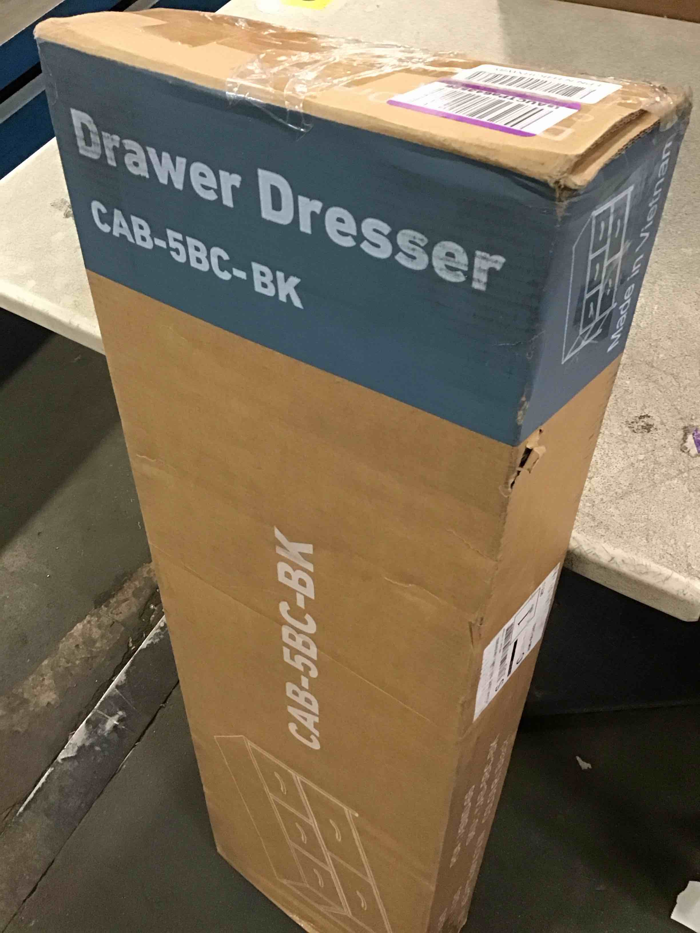 https://s3.amazonaws.com/lotting-images-prod/bidfta/GRA2288927_1739800102726.jpeg