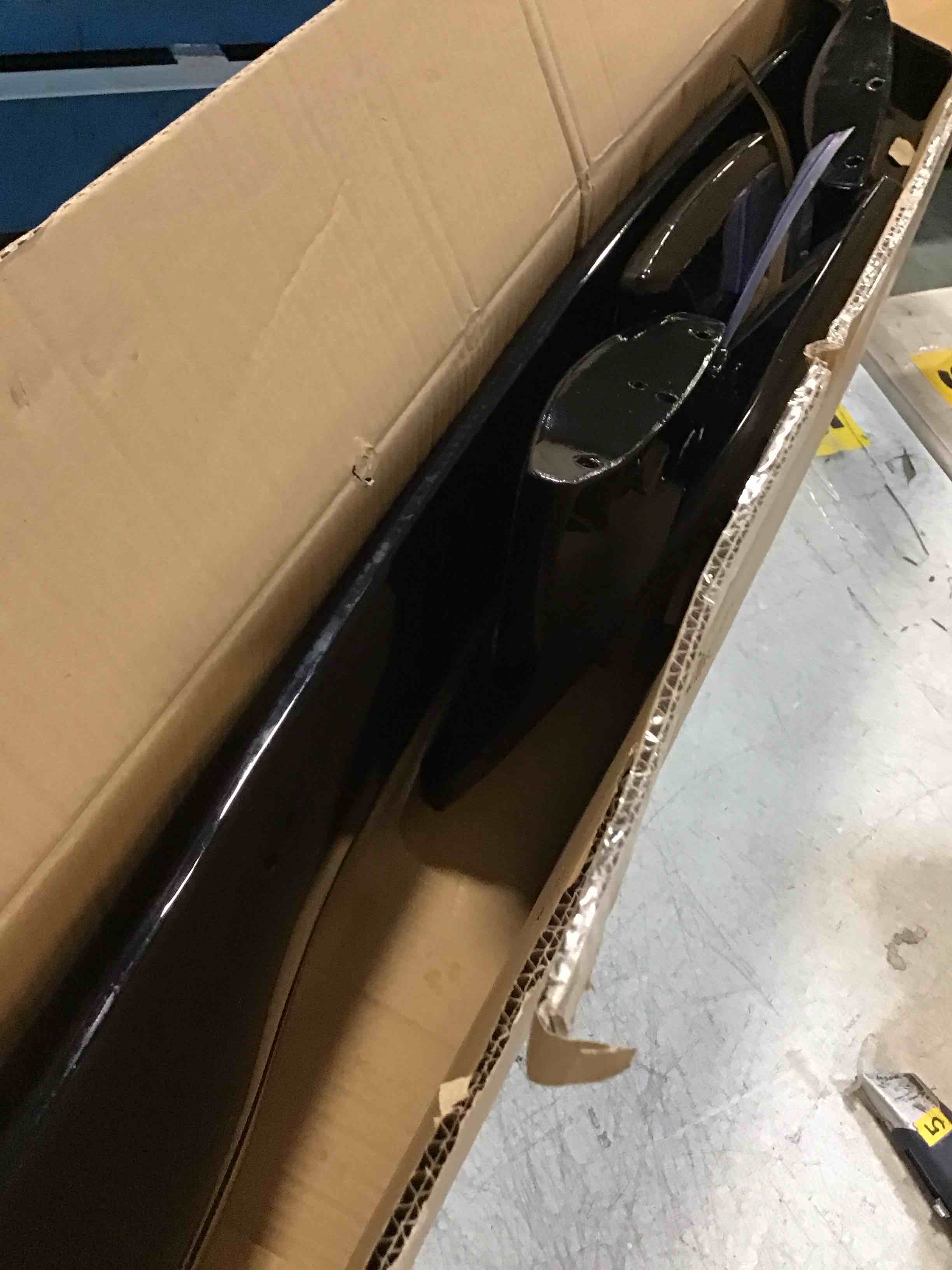 https://s3.amazonaws.com/lotting-images-prod/bidfta/GRA2289332_1739971724765.jpeg