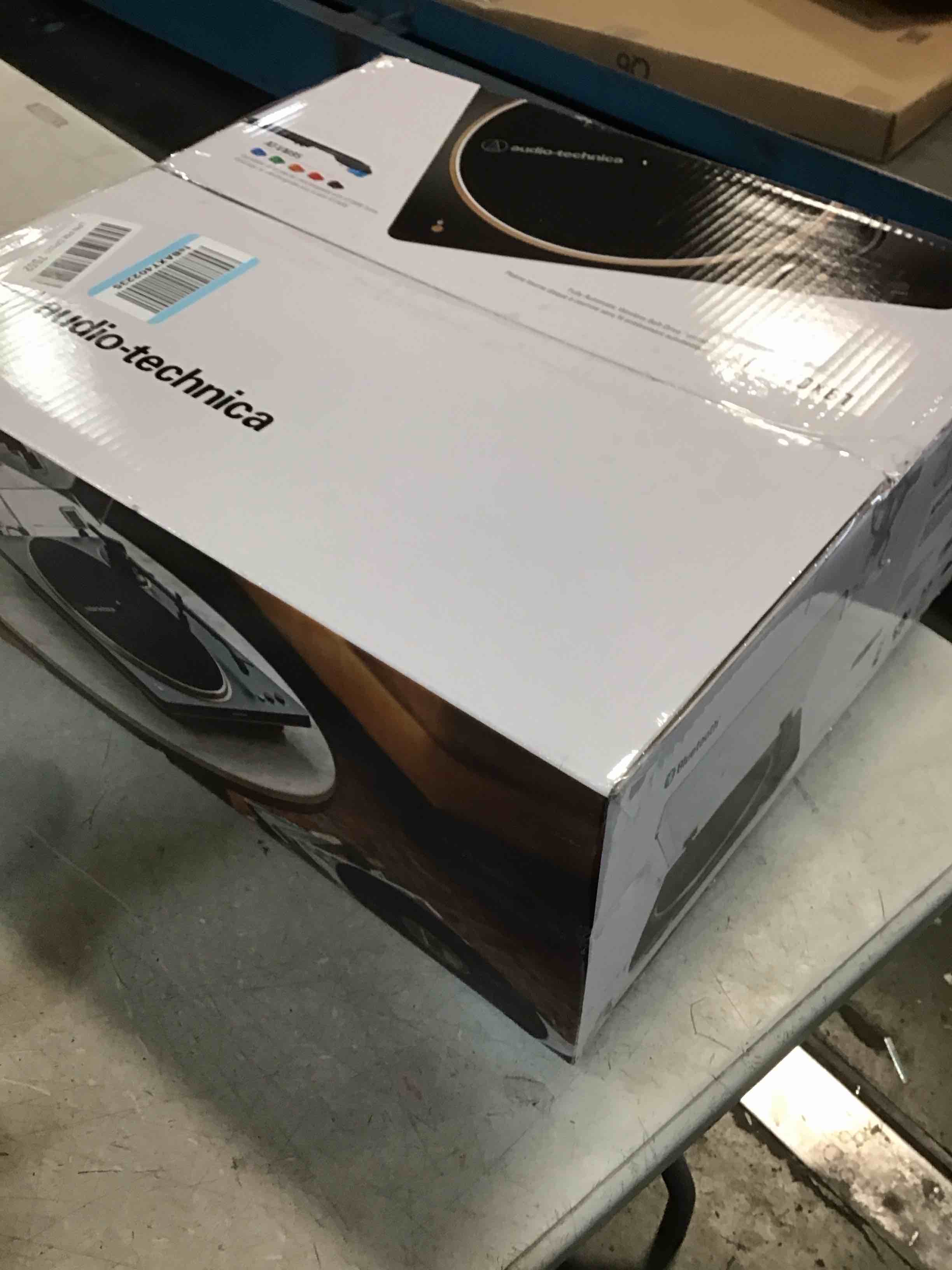 https://s3.amazonaws.com/lotting-images-prod/bidfta/GRA2289706_1740073099412.jpeg