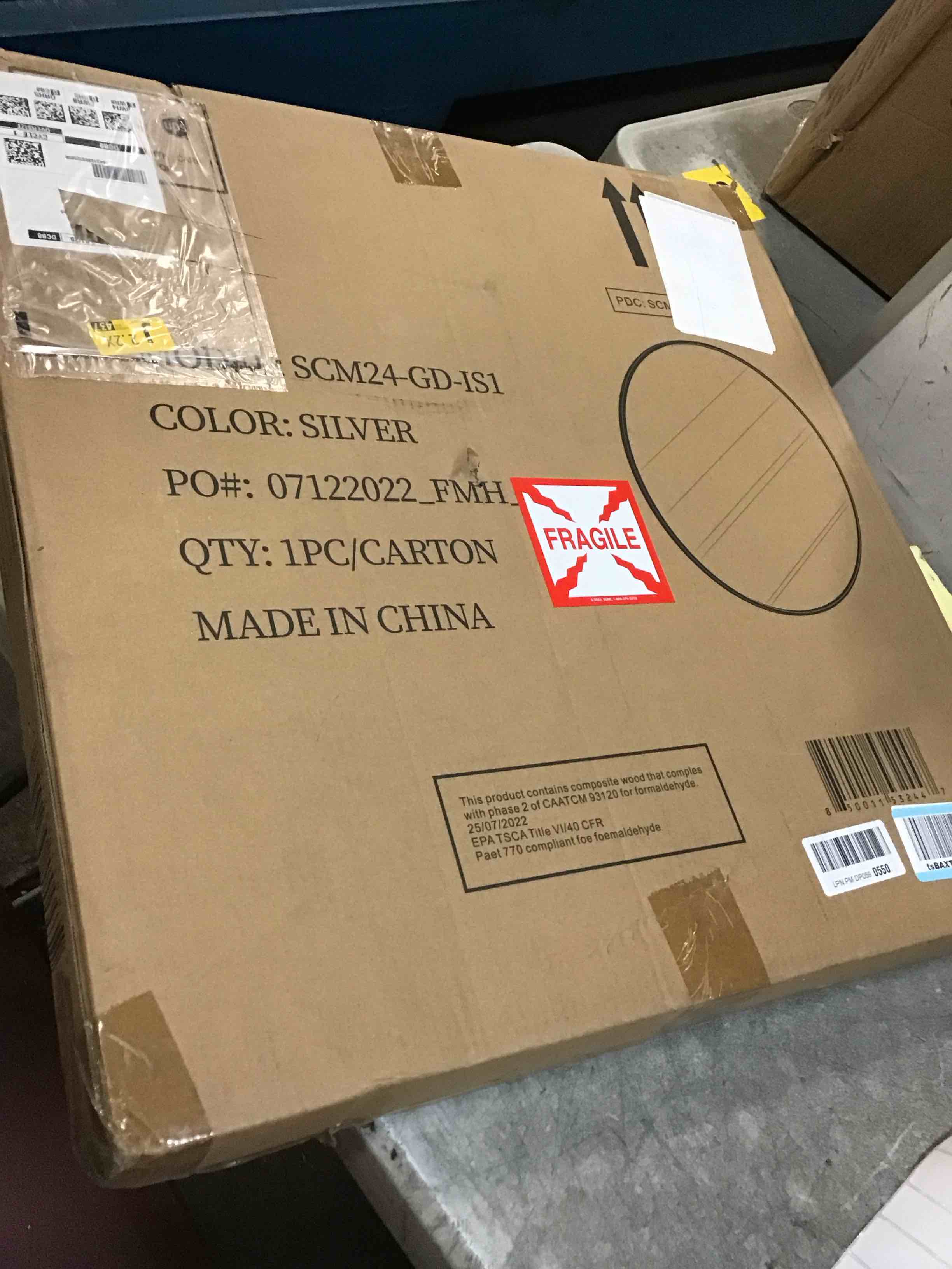 https://s3.amazonaws.com/lotting-images-prod/bidfta/GRA2289962_1740162975443.jpeg