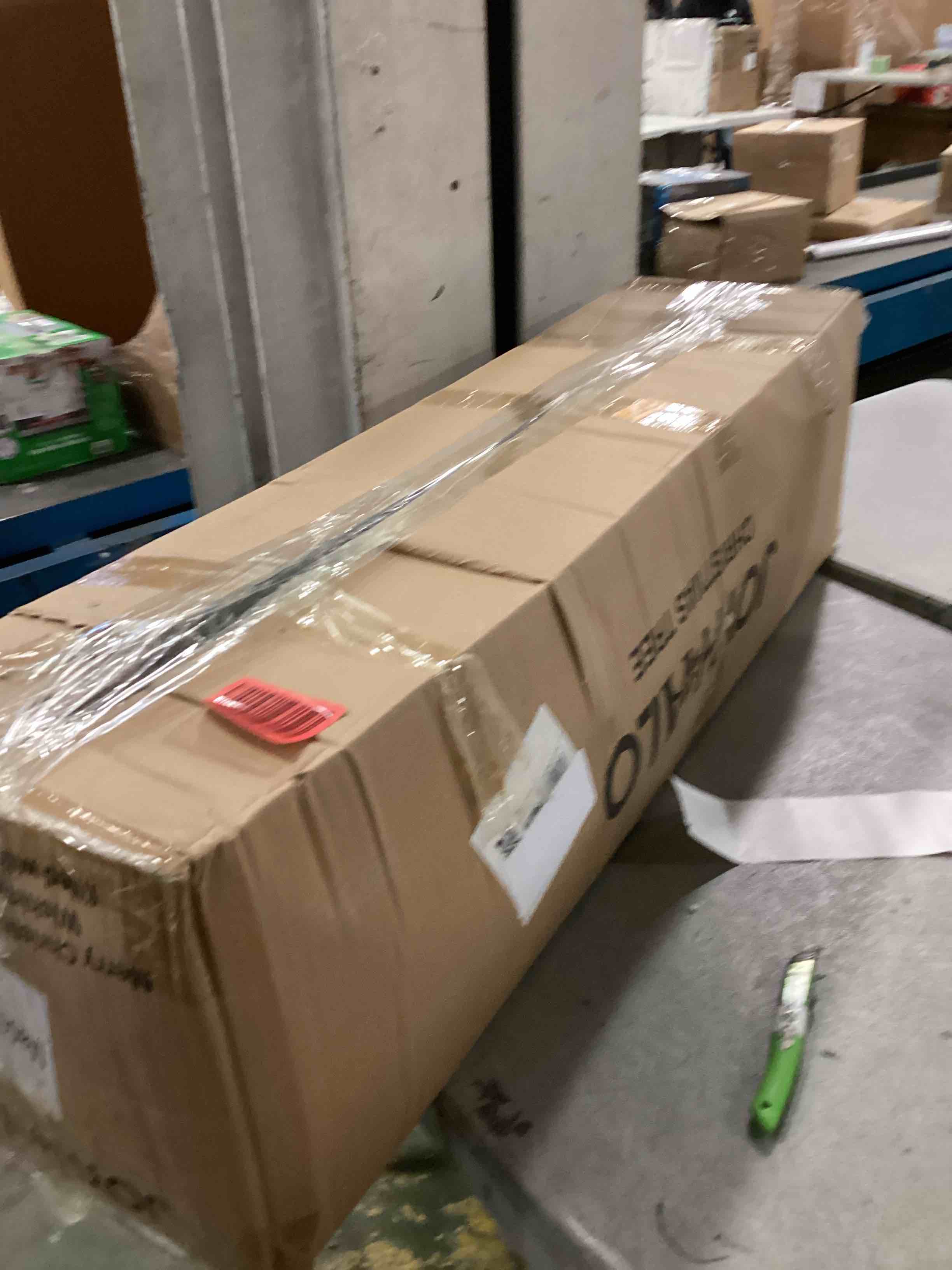 https://s3.amazonaws.com/lotting-images-prod/bidfta/GRA2290117_1738932637683.jpeg