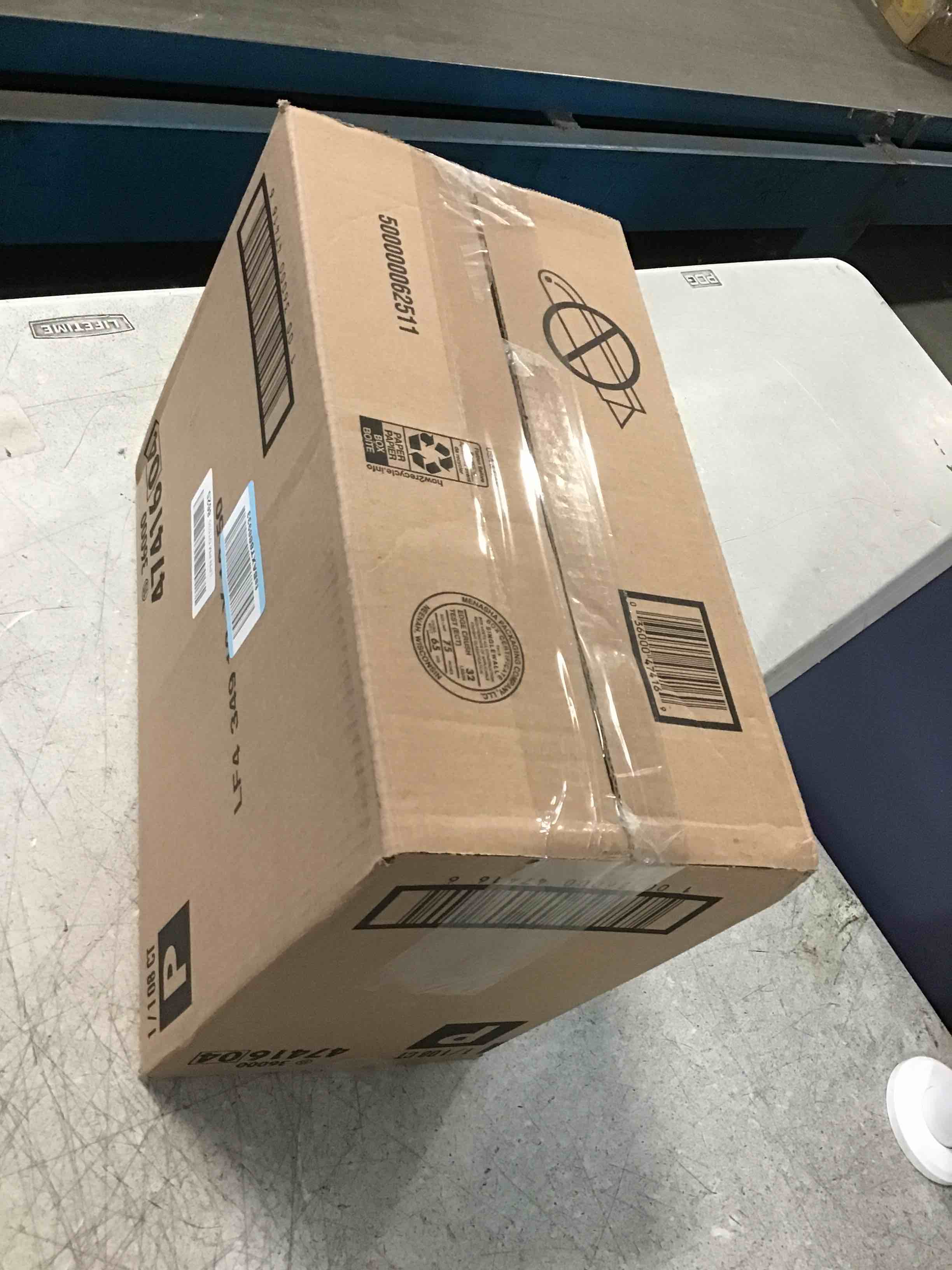 https://s3.amazonaws.com/lotting-images-prod/bidfta/GRA2292621_1744994680969.jpeg