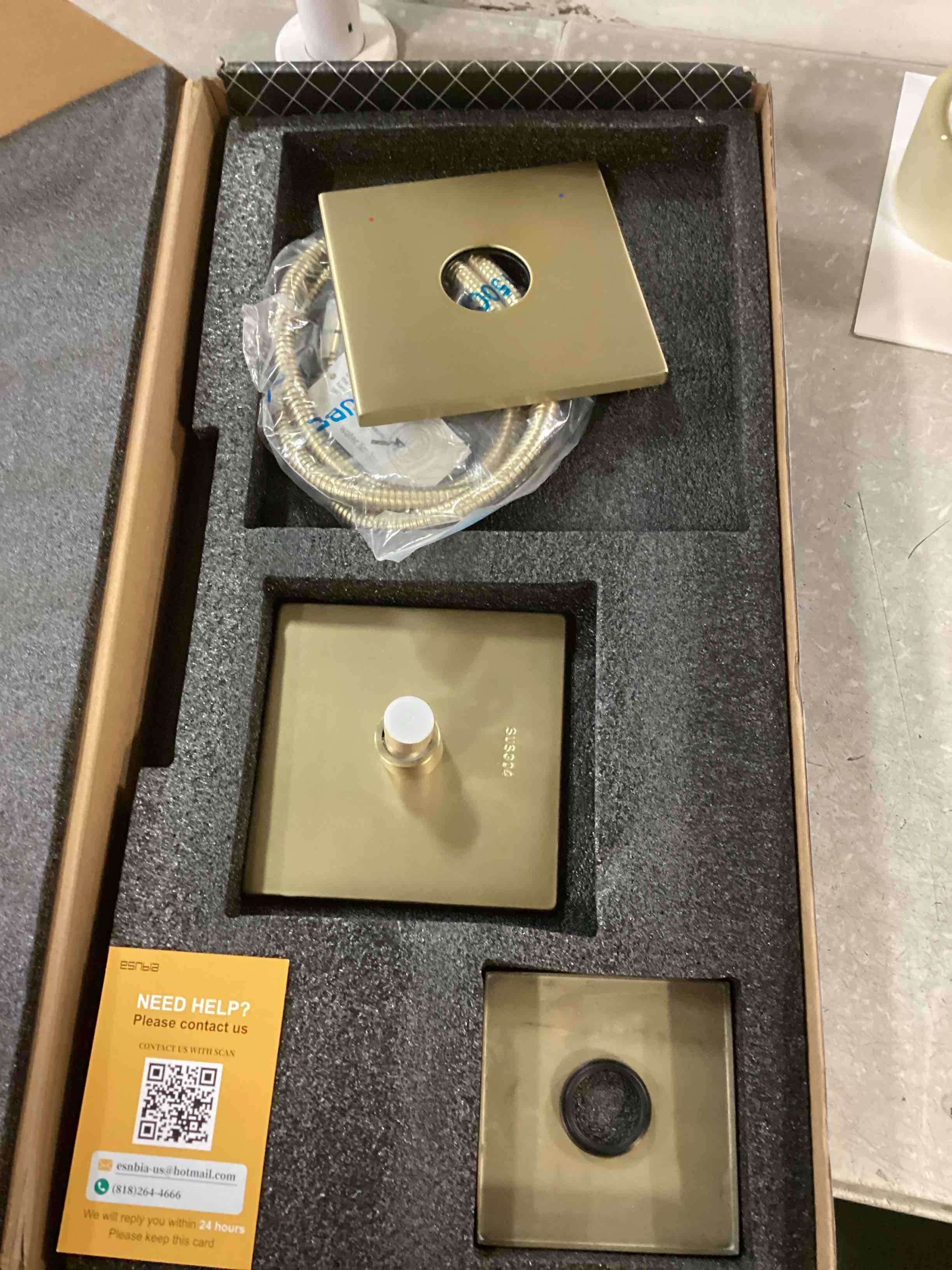 https://s3.amazonaws.com/lotting-images-prod/bidfta/GRA2292770_1750076366408.jpeg