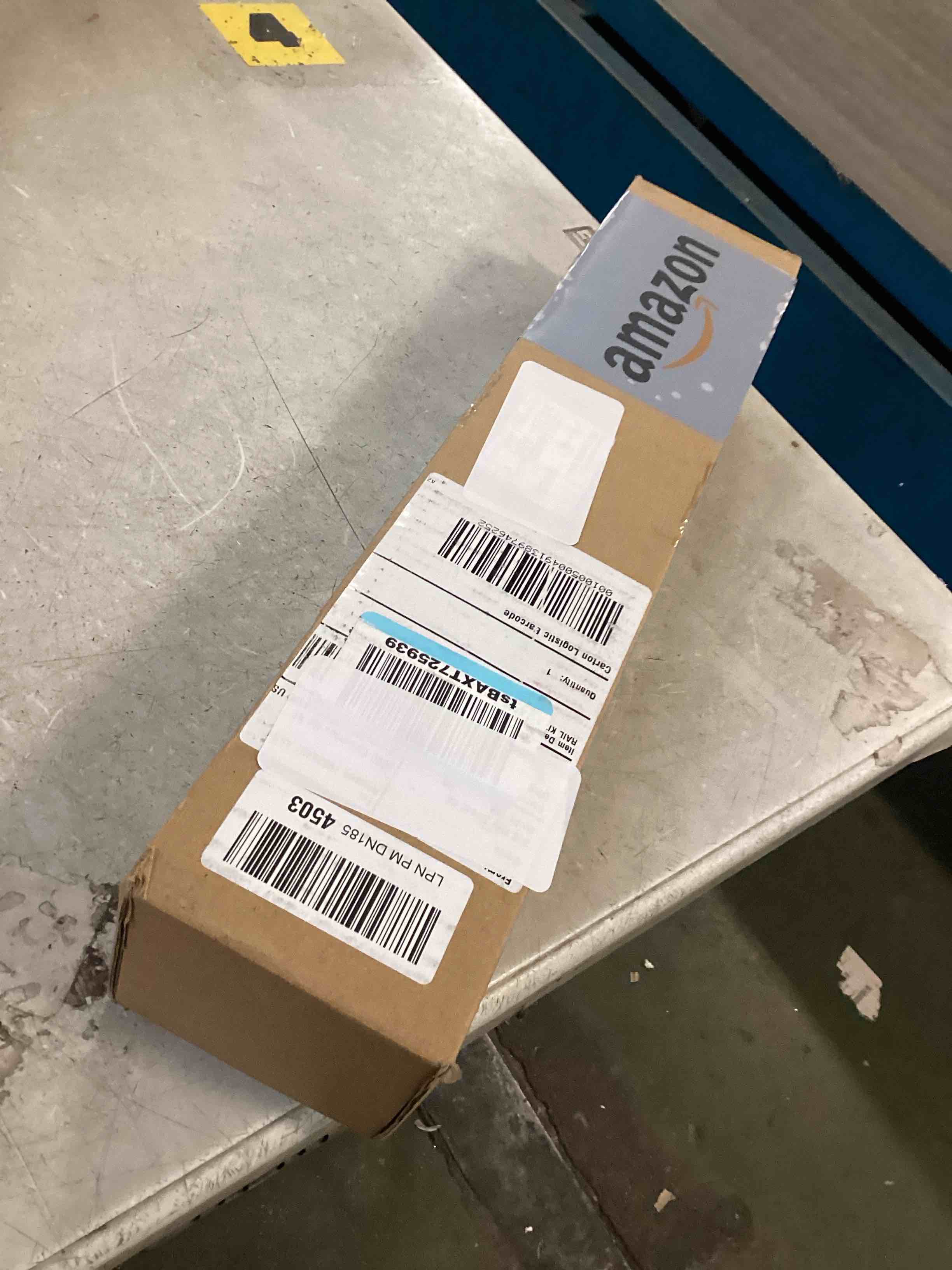 https://s3.amazonaws.com/lotting-images-prod/bidfta/GRA2294101_1739996378230.jpeg