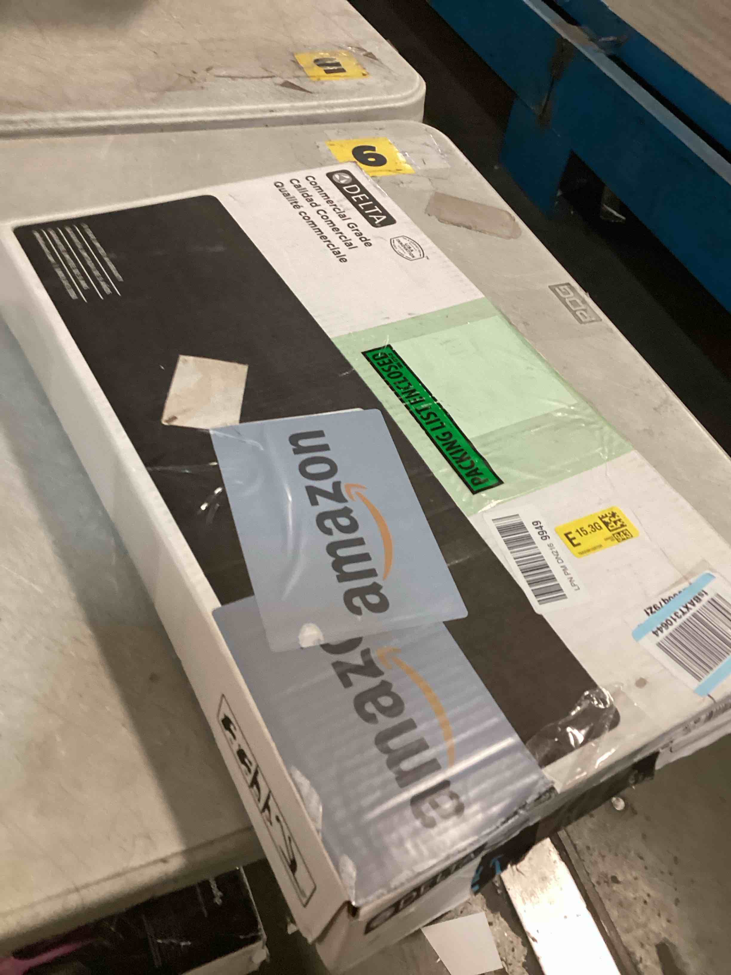 https://s3.amazonaws.com/lotting-images-prod/bidfta/GRA2294452_1740146995777.jpeg