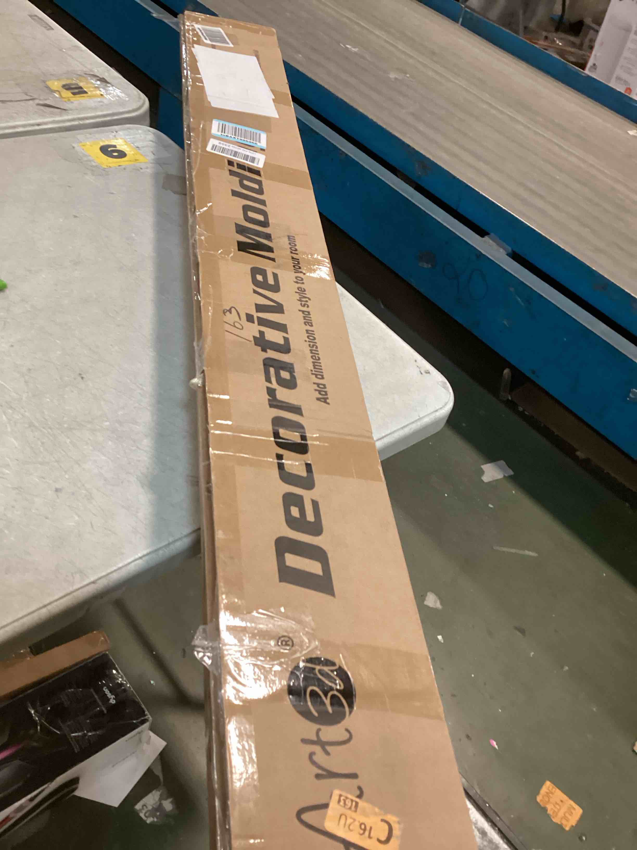 https://s3.amazonaws.com/lotting-images-prod/bidfta/GRA2294500_1740151906536.jpeg