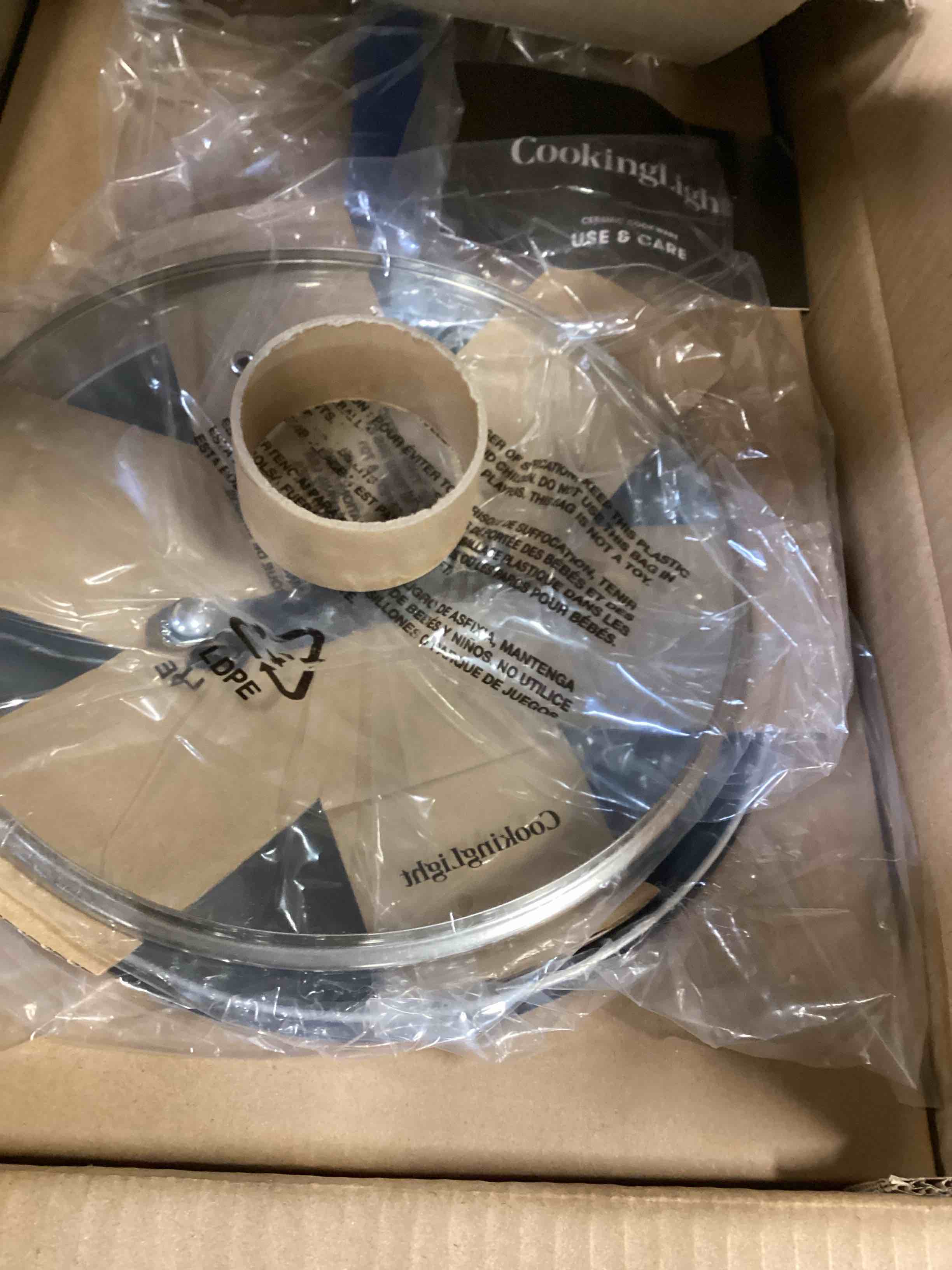 https://s3.amazonaws.com/lotting-images-prod/bidfta/GRA2295149_1740516911195.jpeg
