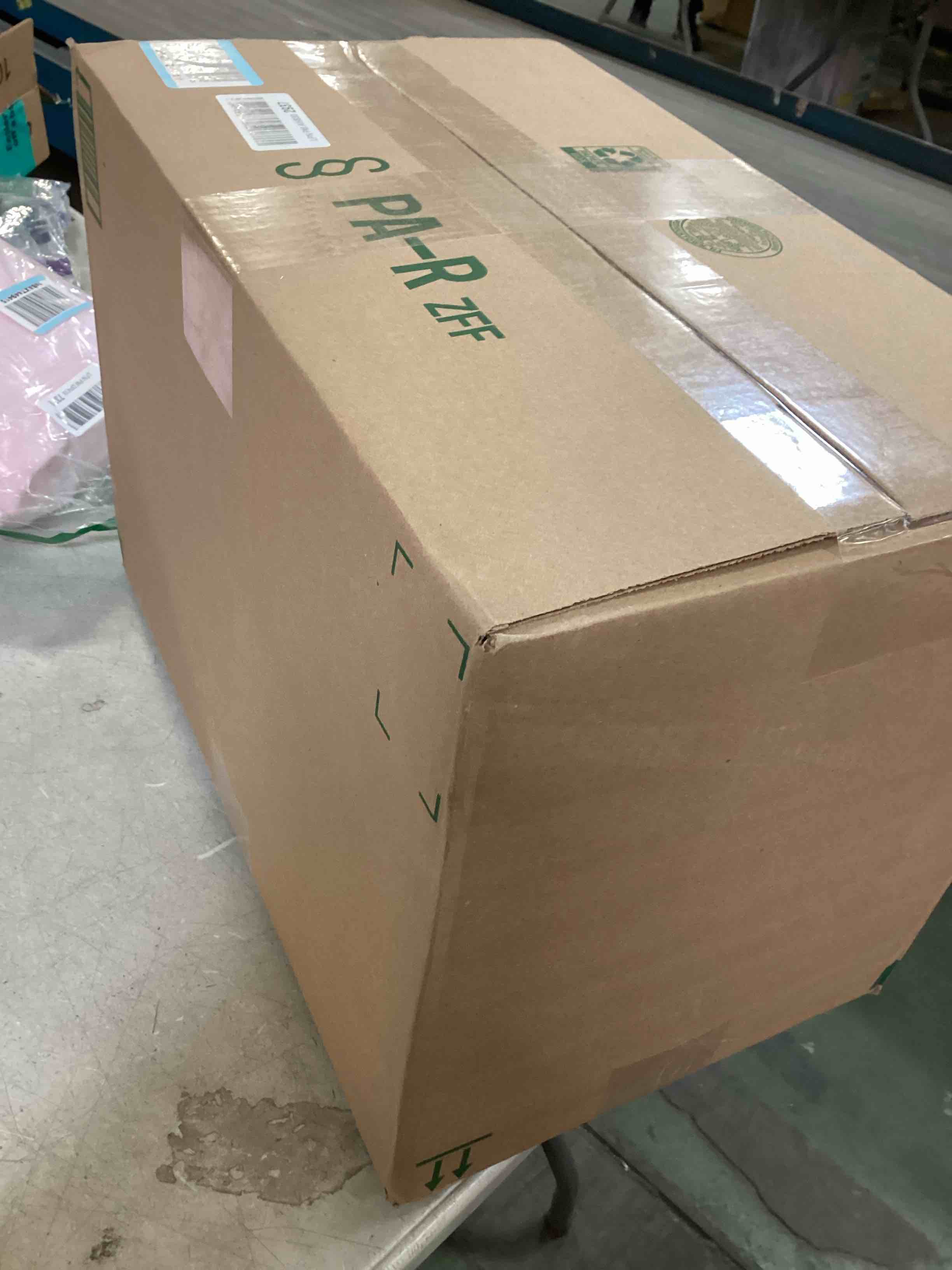 https://s3.amazonaws.com/lotting-images-prod/bidfta/GRA2295930_1741016330756.jpeg