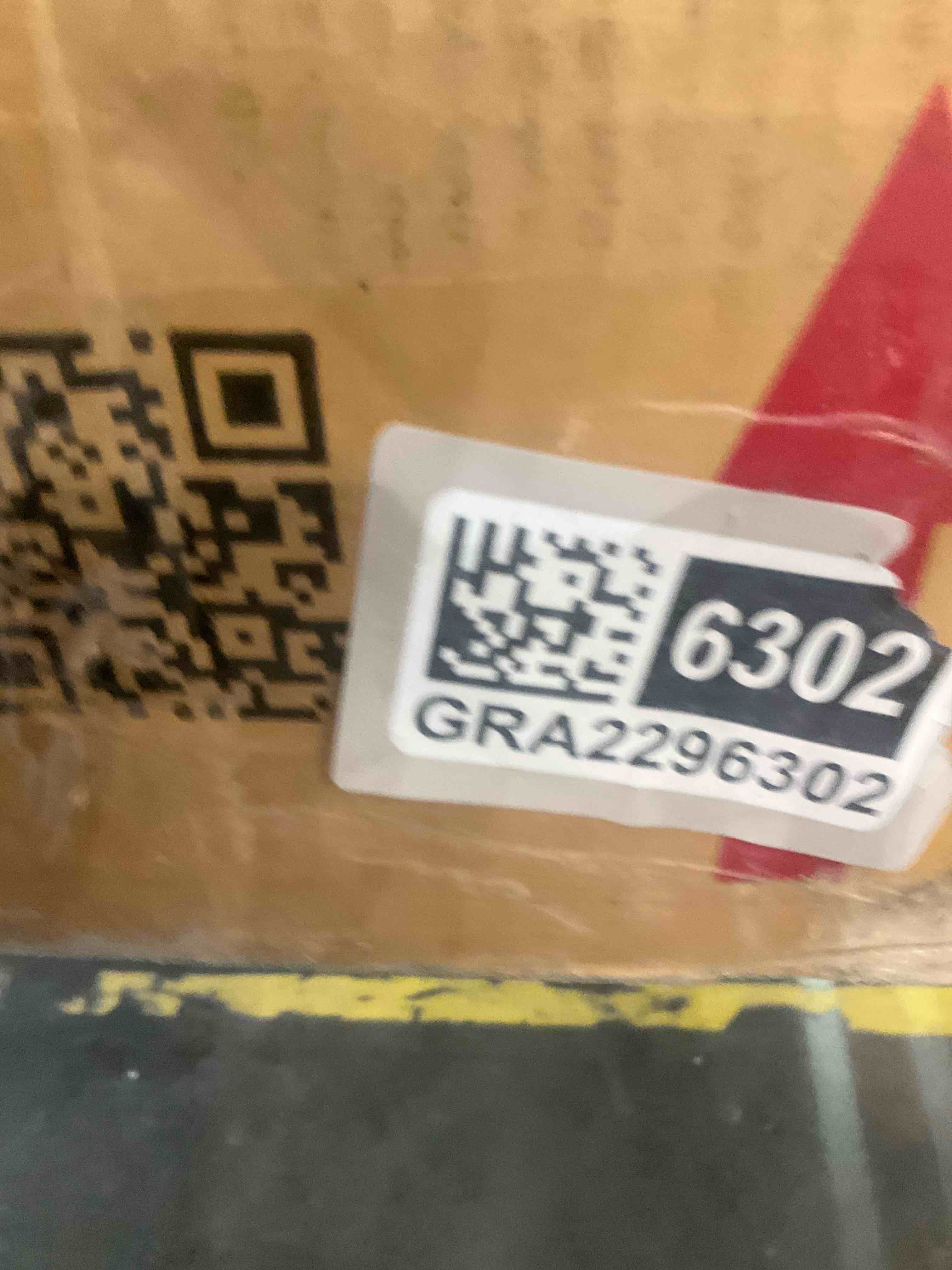 https://s3.amazonaws.com/lotting-images-prod/bidfta/GRA2296302_1747321973016.jpeg