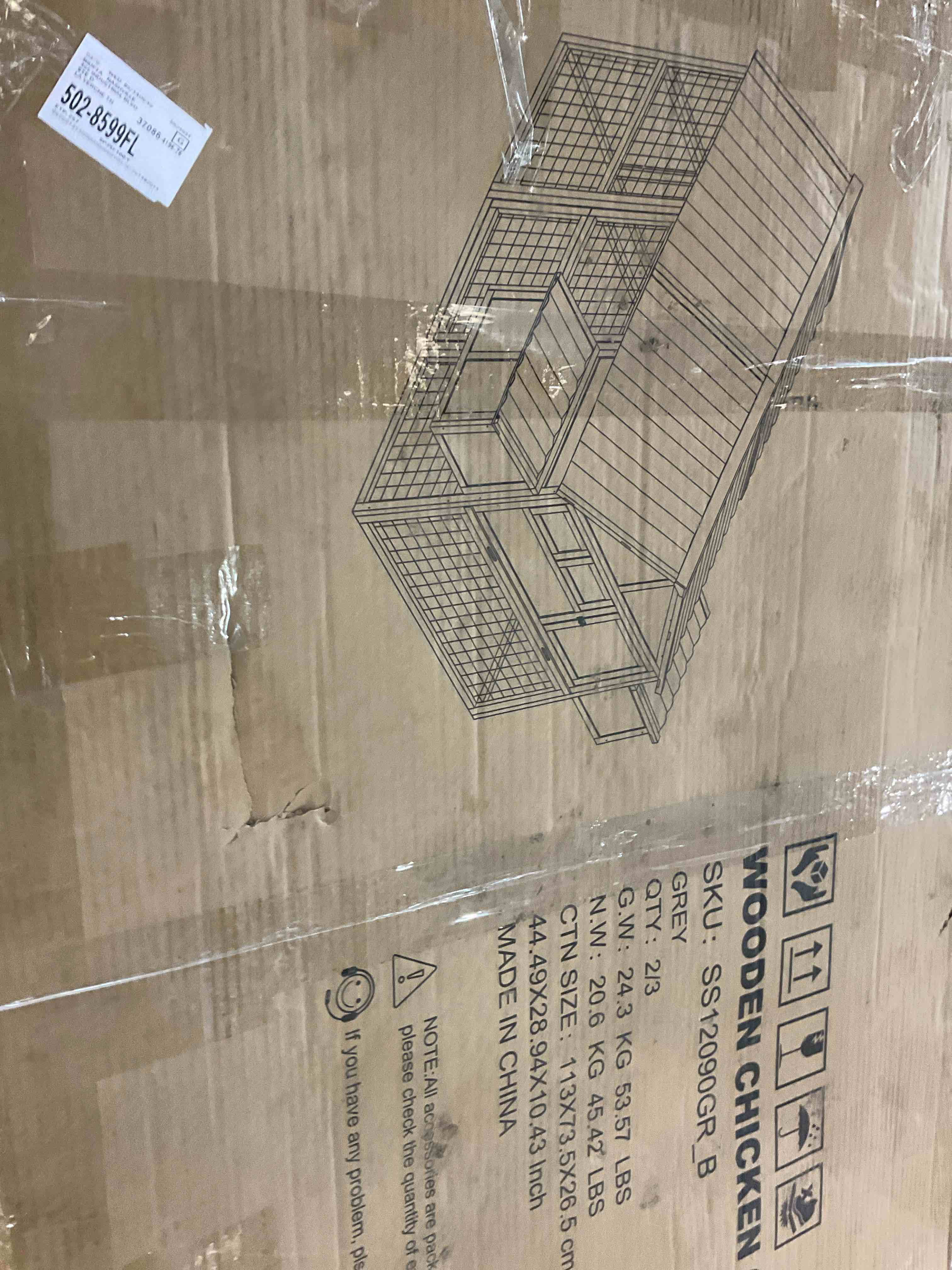 Fleetwood 40.2 ft² Walk In Chicken Coop with Chicken Run