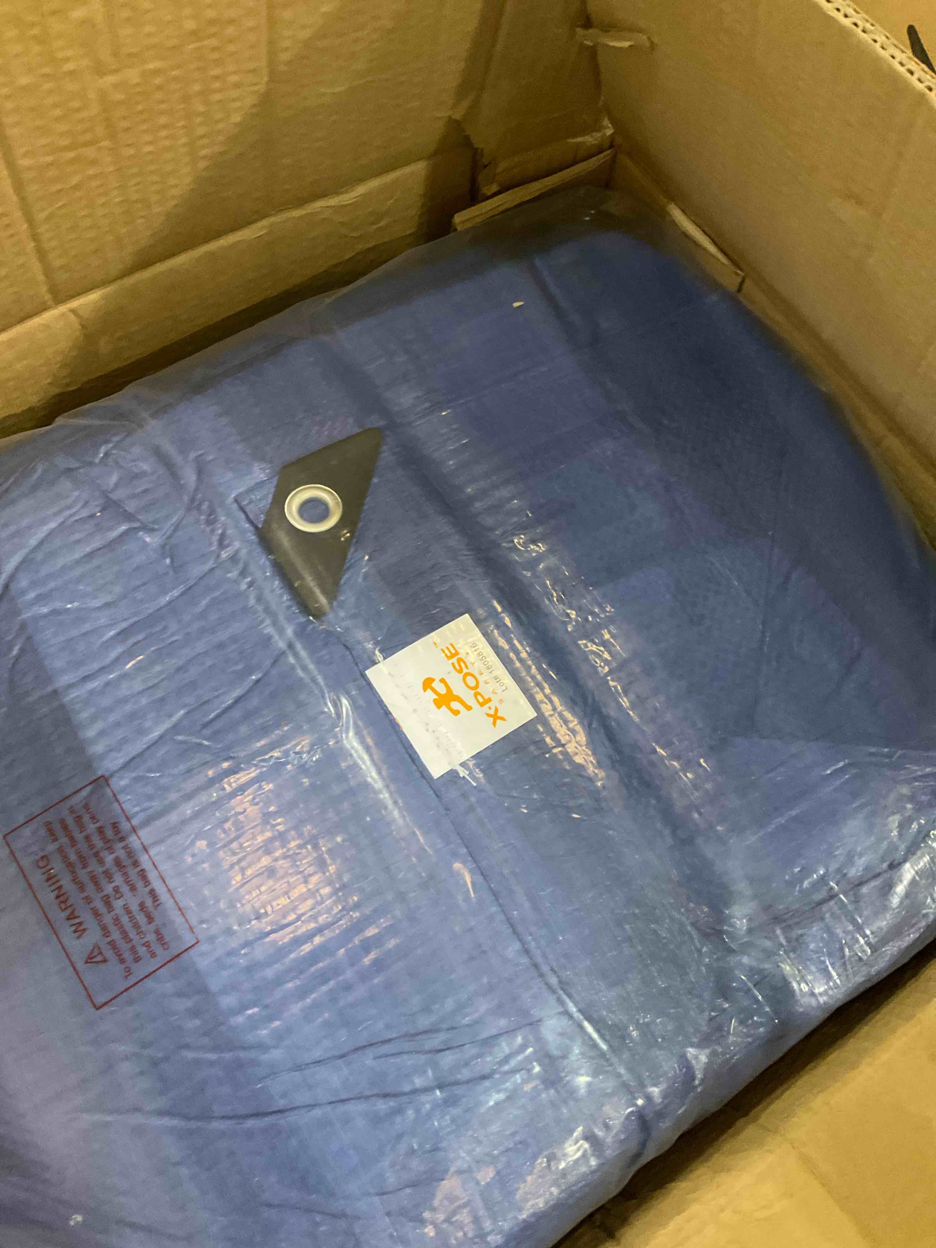 https://s3.amazonaws.com/lotting-images-prod/bidfta/GRA2299368_1747317005843.jpeg