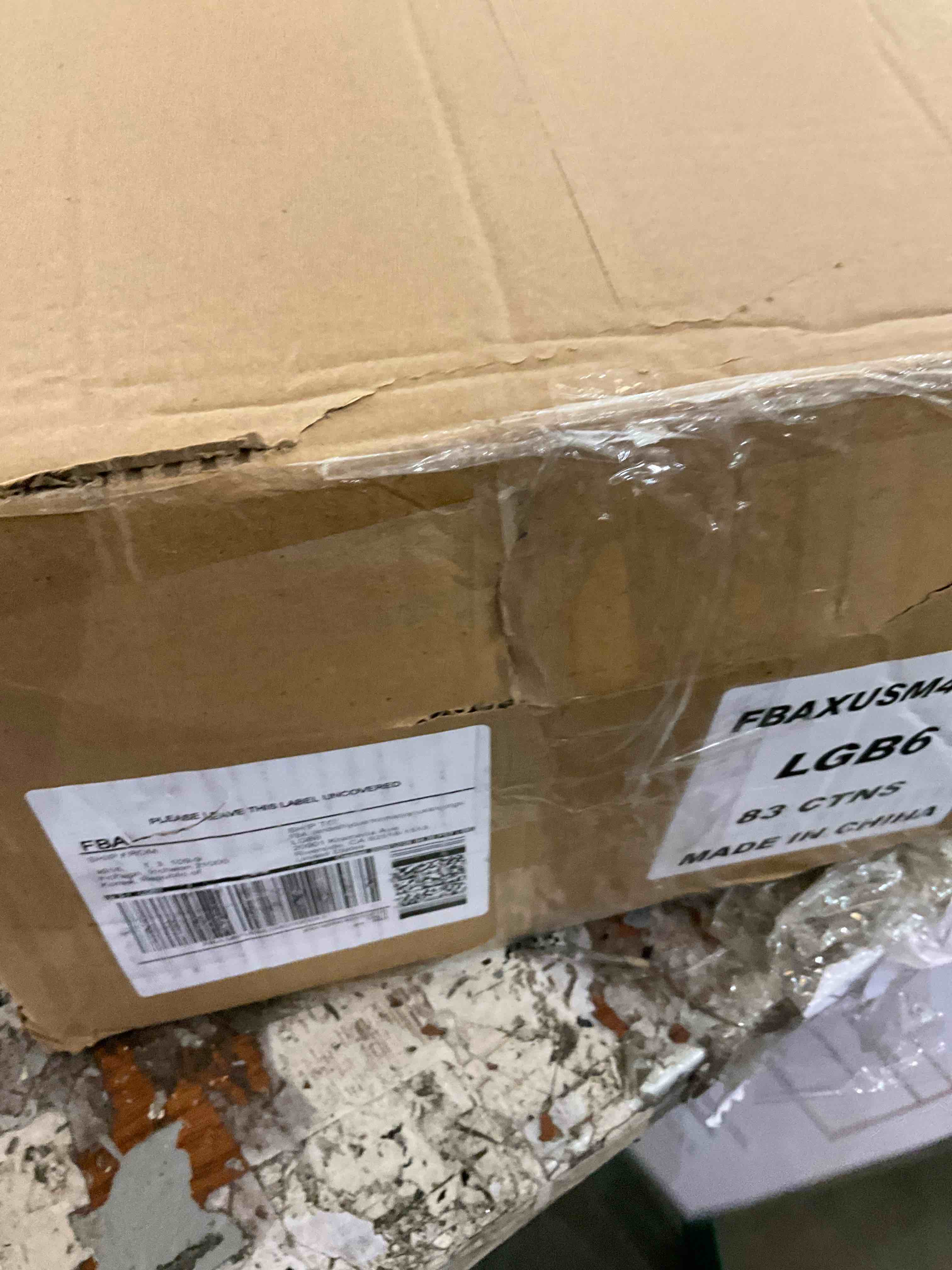 https://s3.amazonaws.com/lotting-images-prod/bidfta/GRA2299636_1747329160178.jpeg