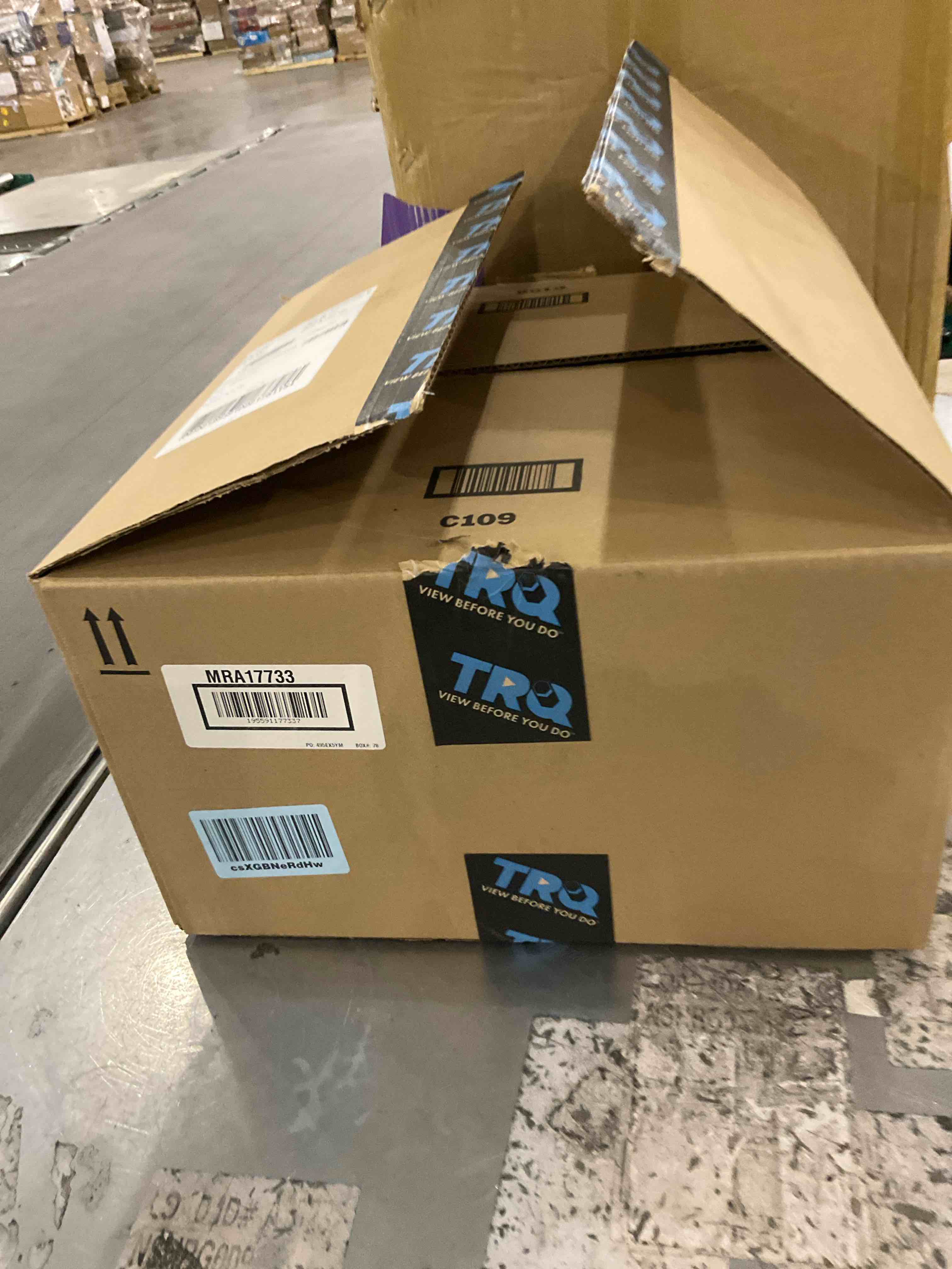 https://s3.amazonaws.com/lotting-images-prod/bidfta/GRA2300340_1747398969582.jpeg