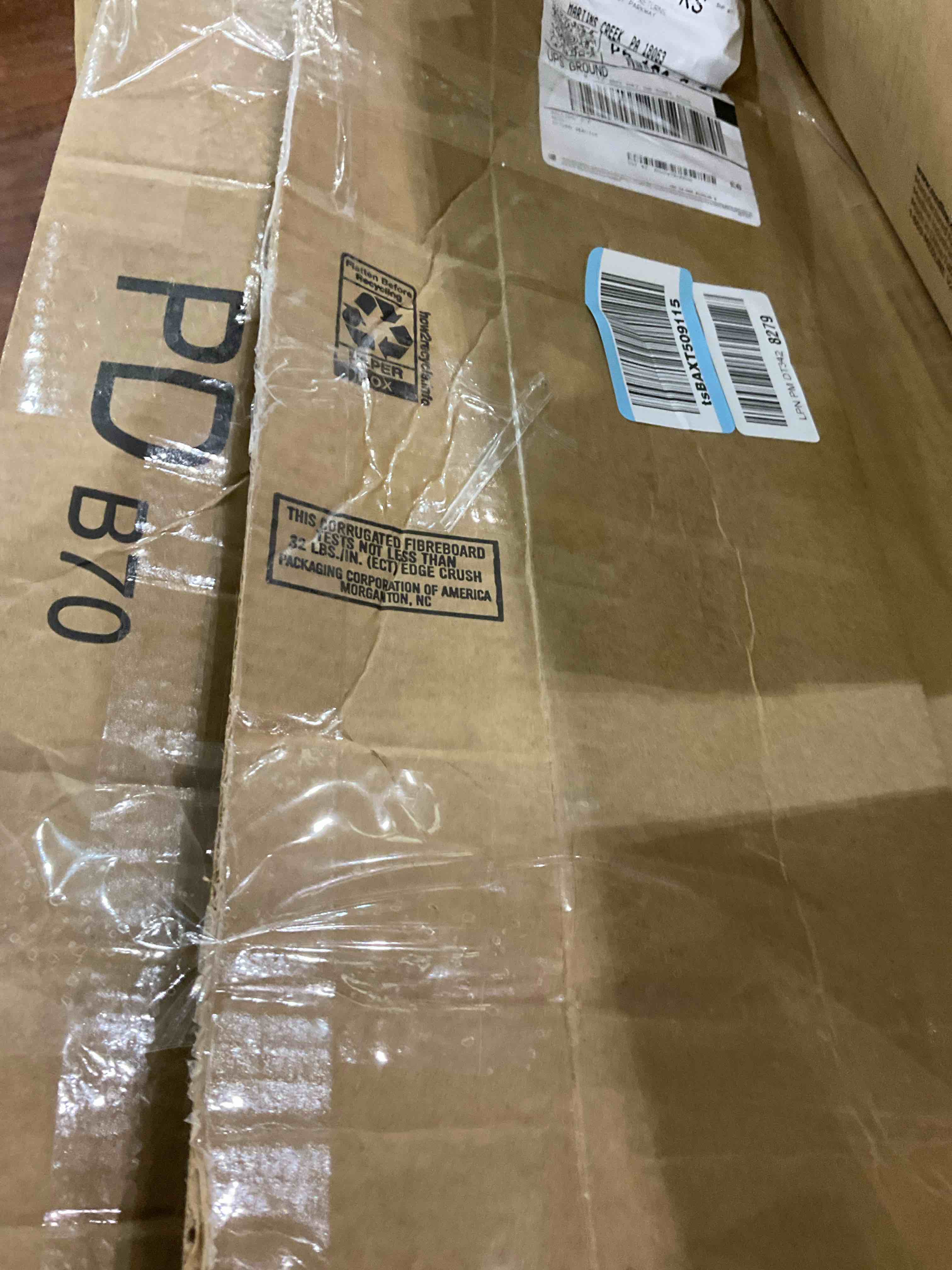 https://s3.amazonaws.com/lotting-images-prod/bidfta/GRA2300664_1747407729935.jpeg