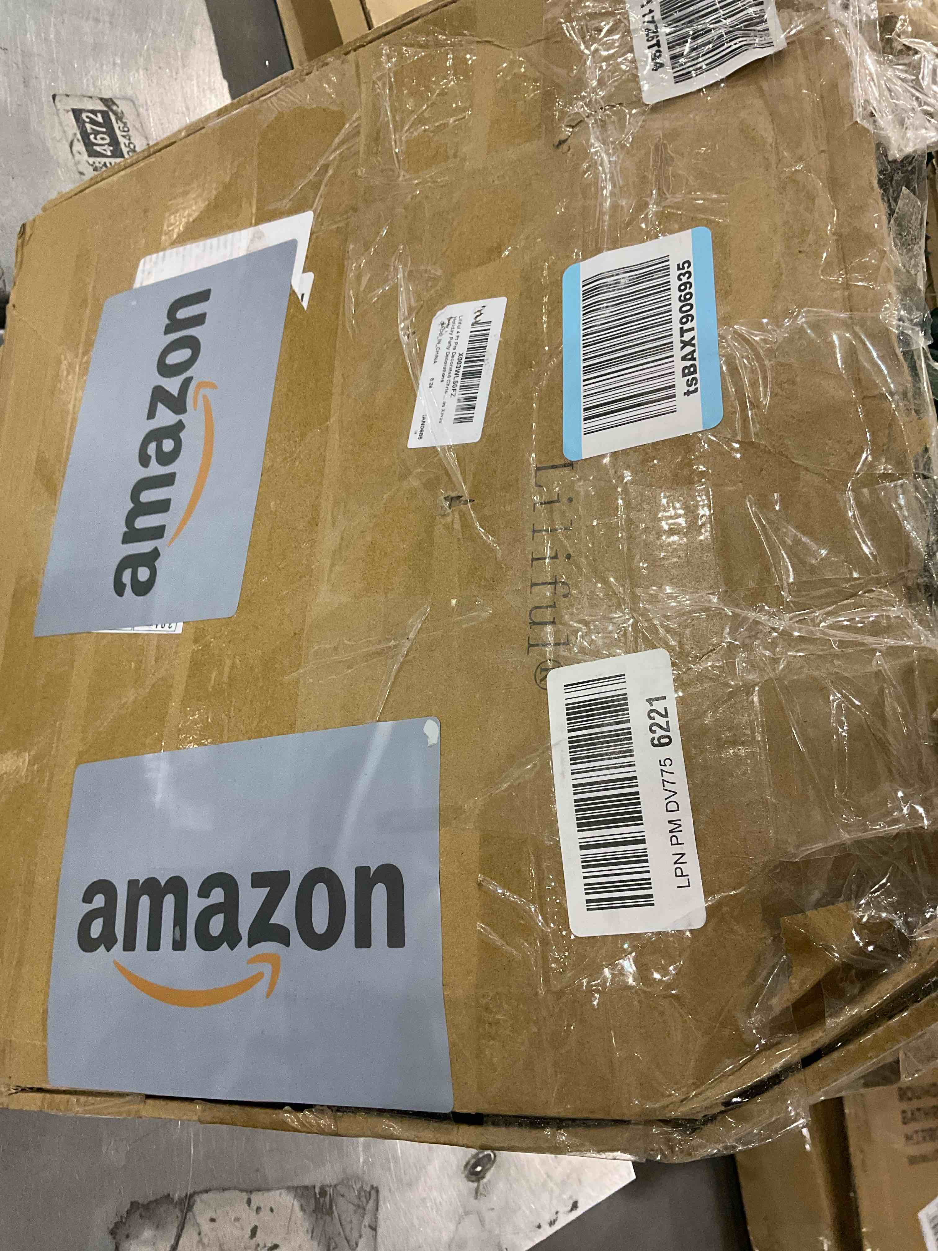 https://s3.amazonaws.com/lotting-images-prod/bidfta/GRA2301421_1747655925952.jpeg