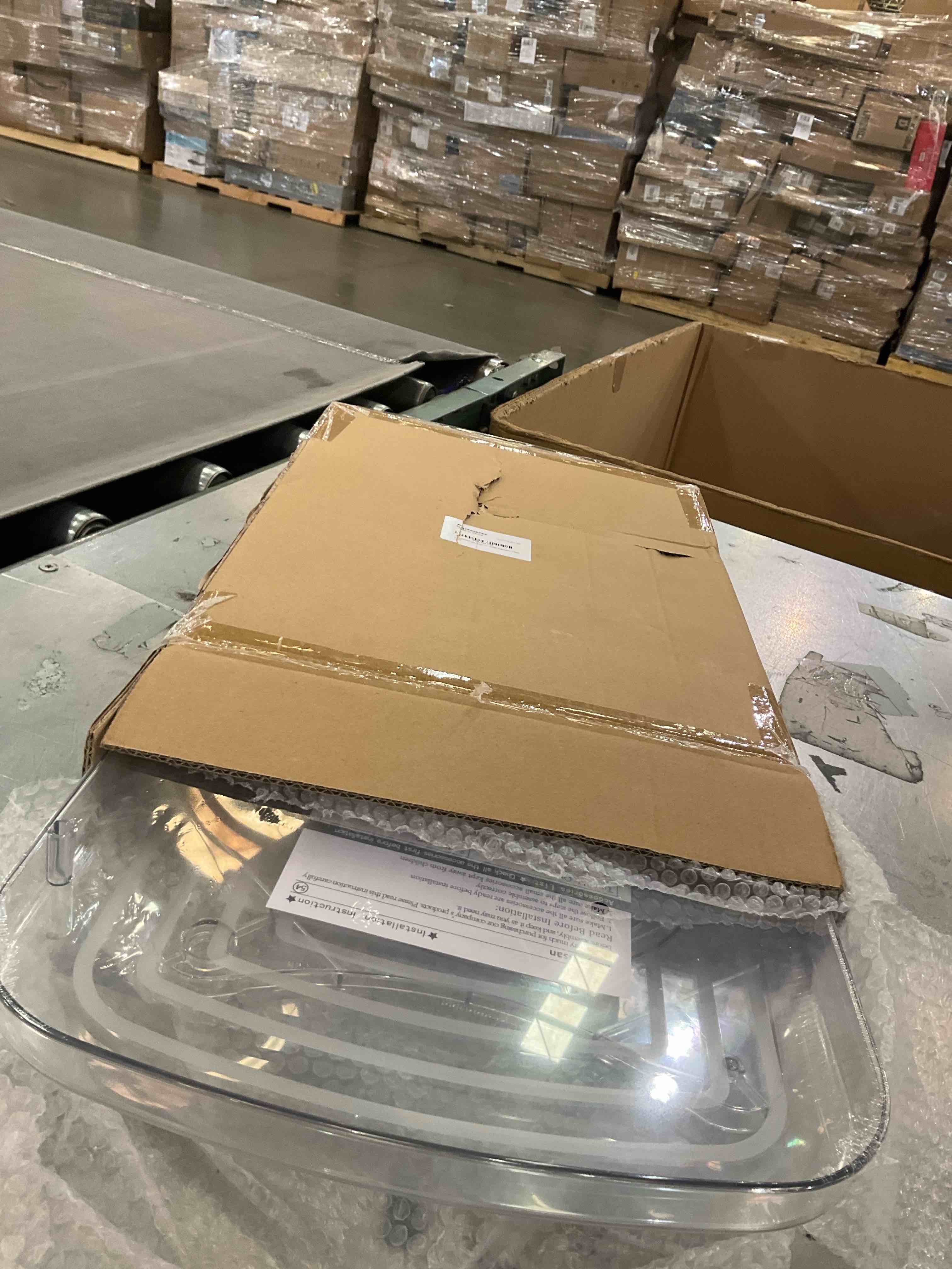 https://s3.amazonaws.com/lotting-images-prod/bidfta/GRA2301681_1747673050974.jpeg