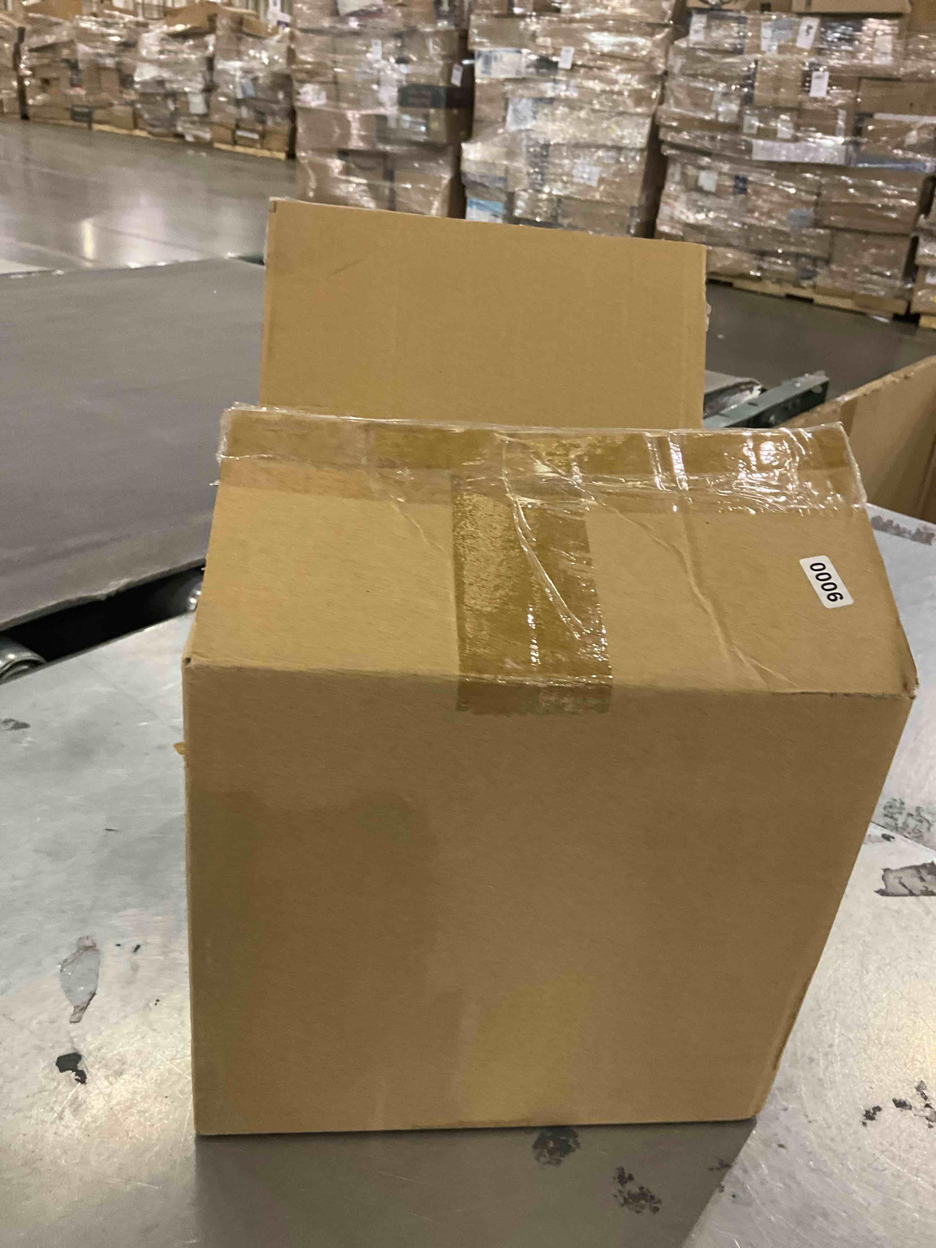 https://s3.amazonaws.com/lotting-images-prod/bidfta/GRA2301762_1747742650207.jpeg