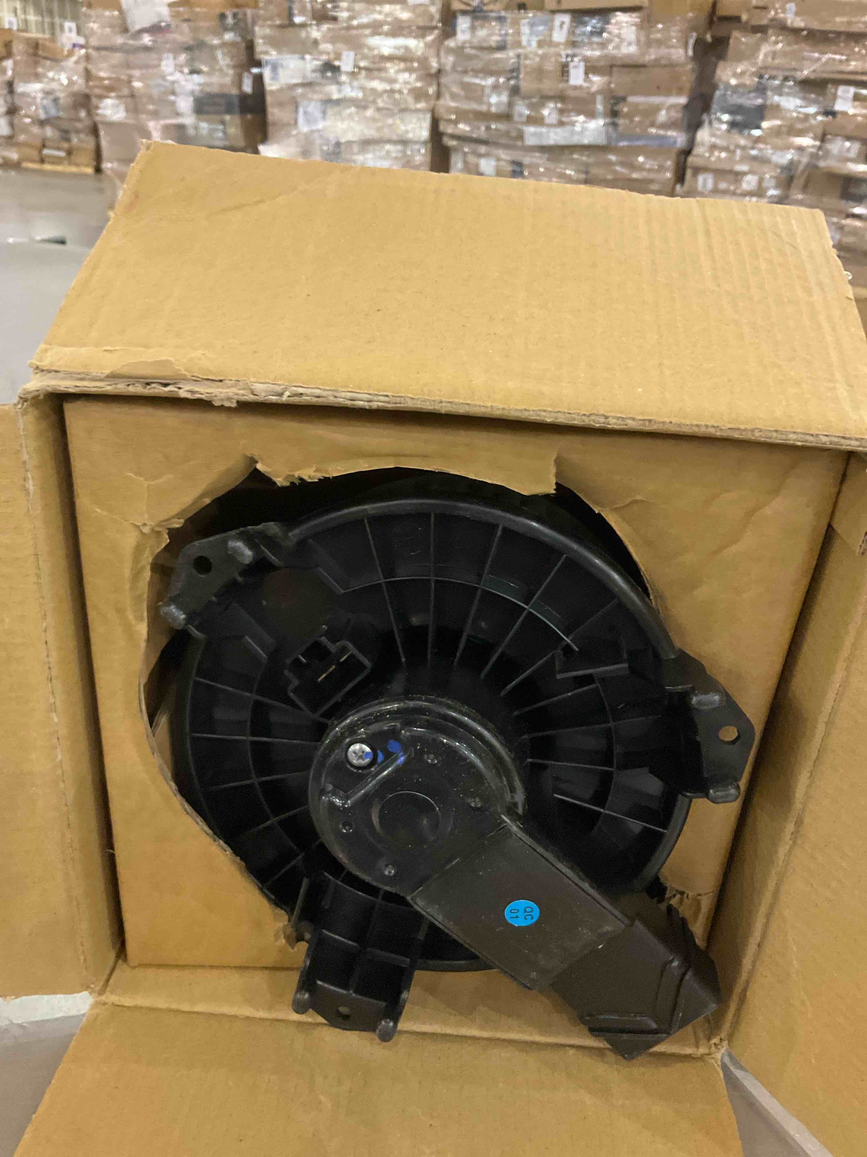 https://s3.amazonaws.com/lotting-images-prod/bidfta/GRA2301762_1747742664288.jpeg