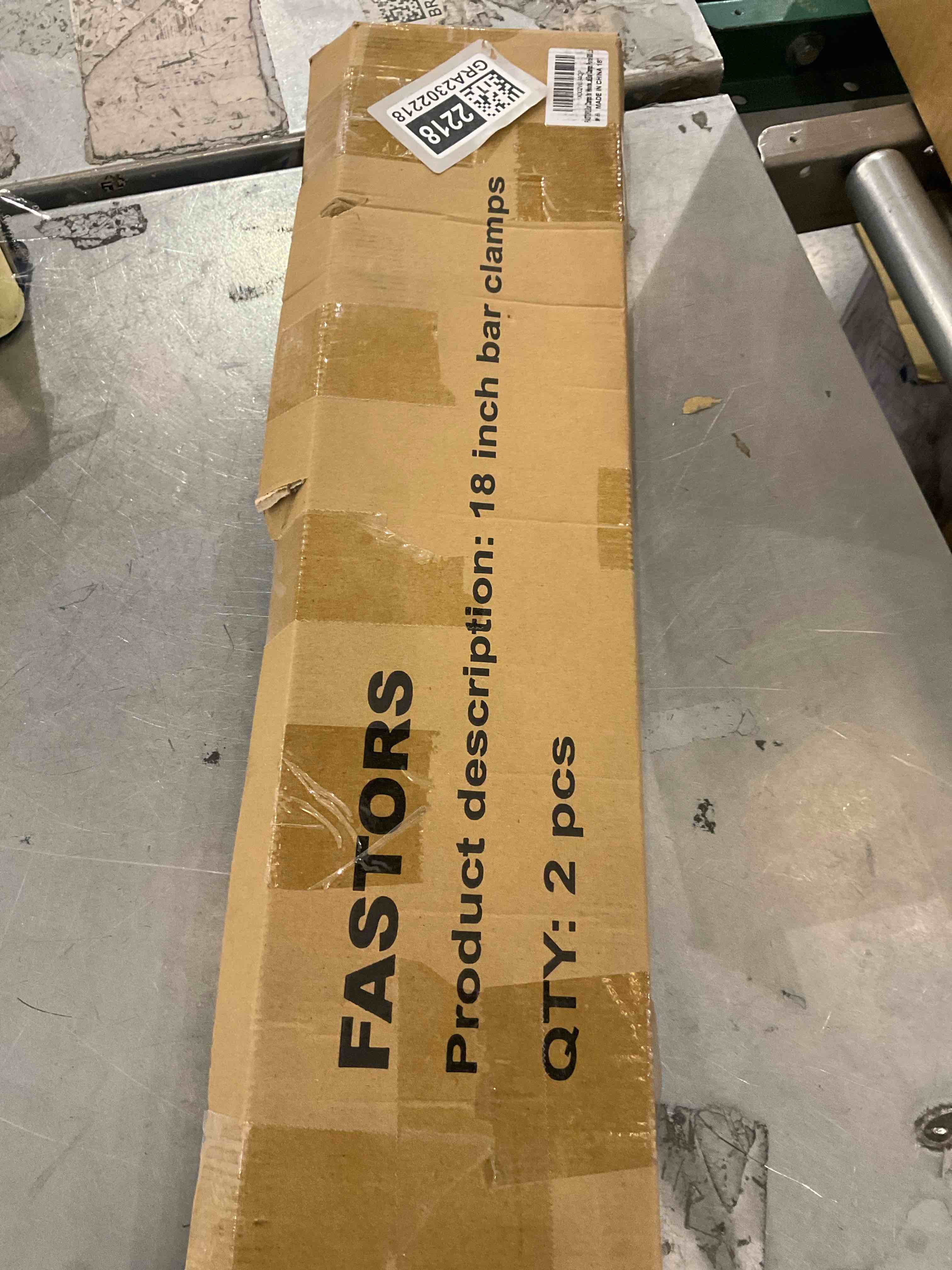 https://s3.amazonaws.com/lotting-images-prod/bidfta/GRA2302218_1747670029804.jpeg