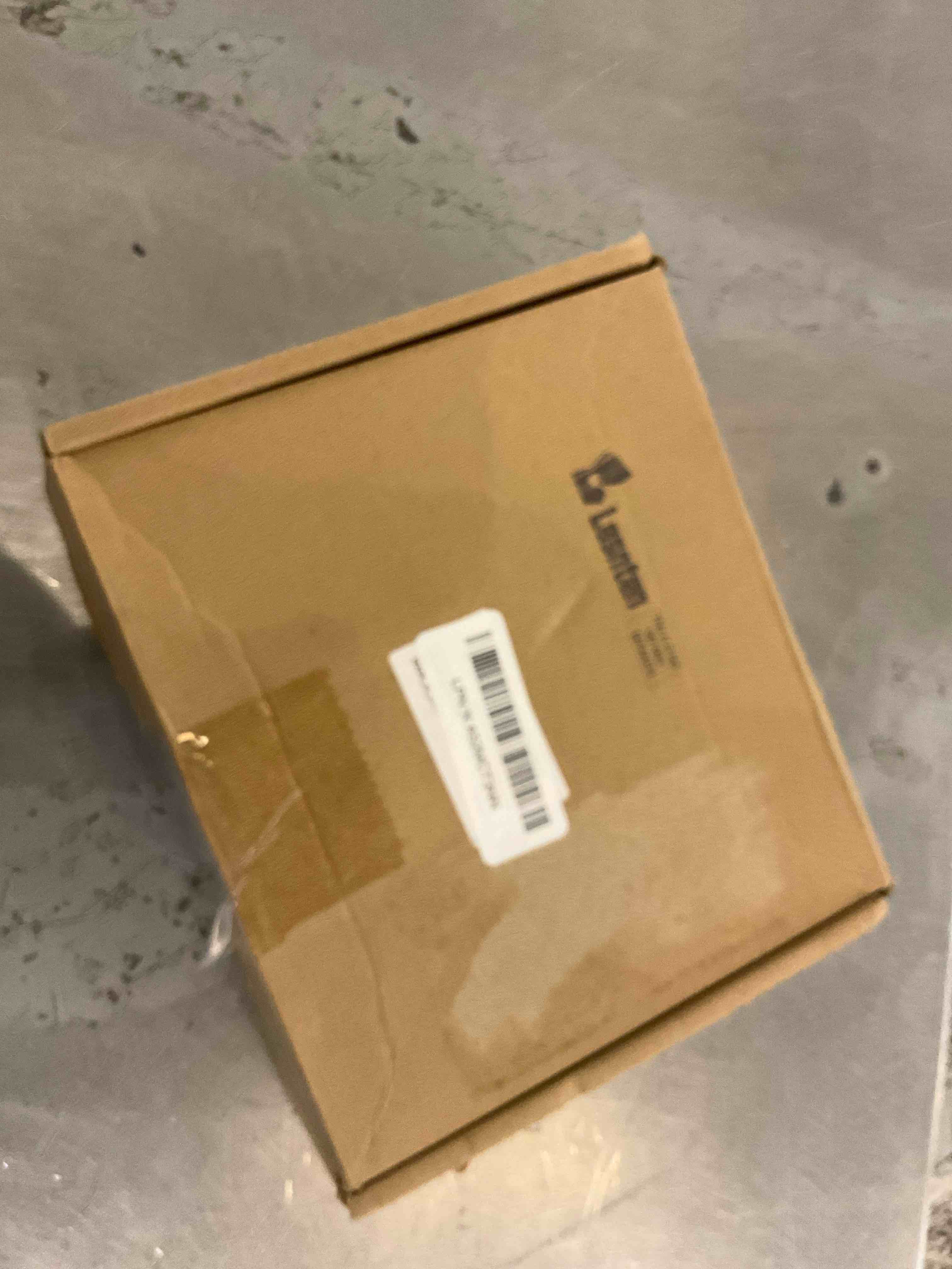 https://s3.amazonaws.com/lotting-images-prod/bidfta/GRA2302307_1747670176276.jpeg