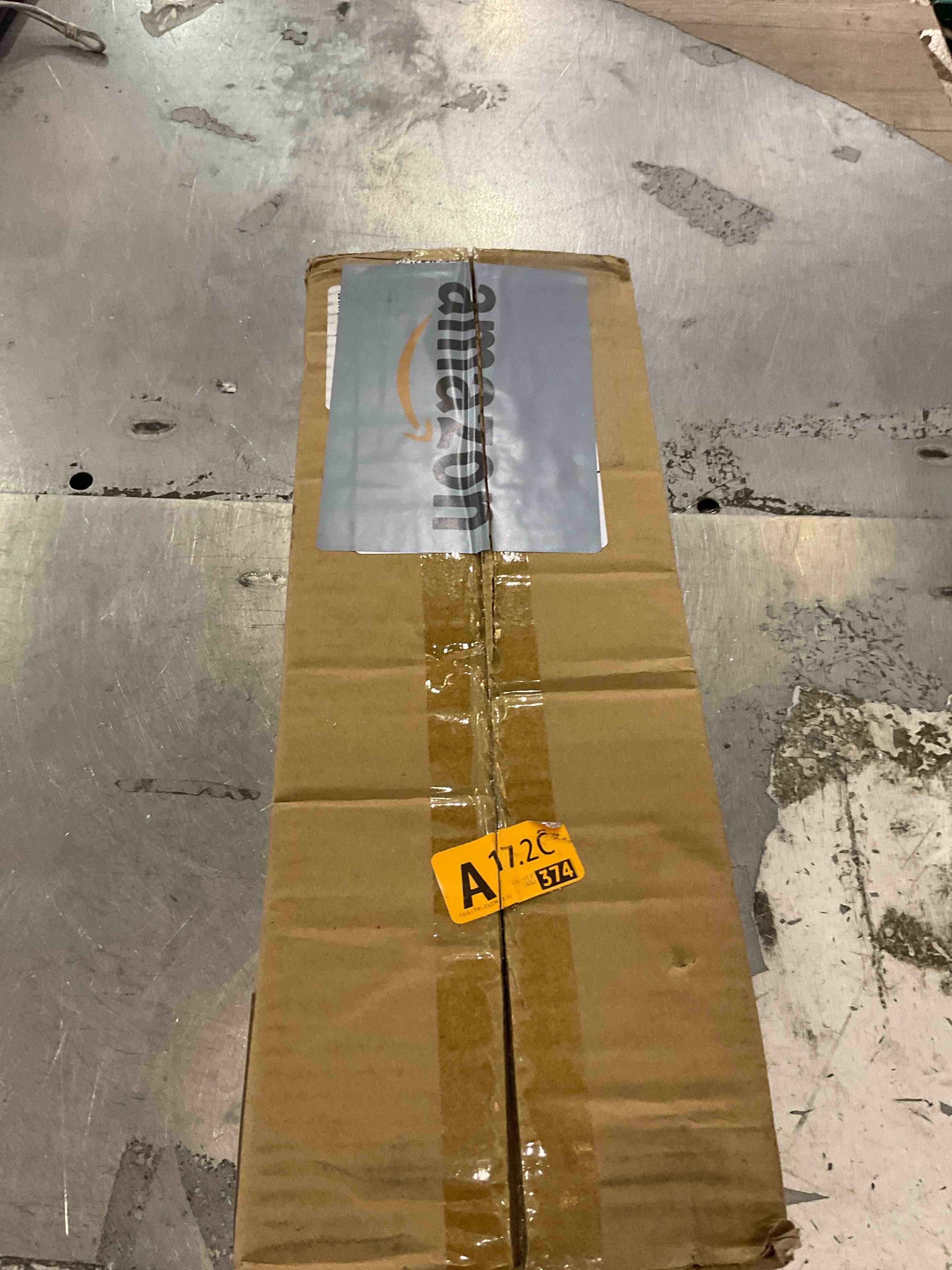 https://s3.amazonaws.com/lotting-images-prod/bidfta/GRA2303392_1747921389299.jpeg