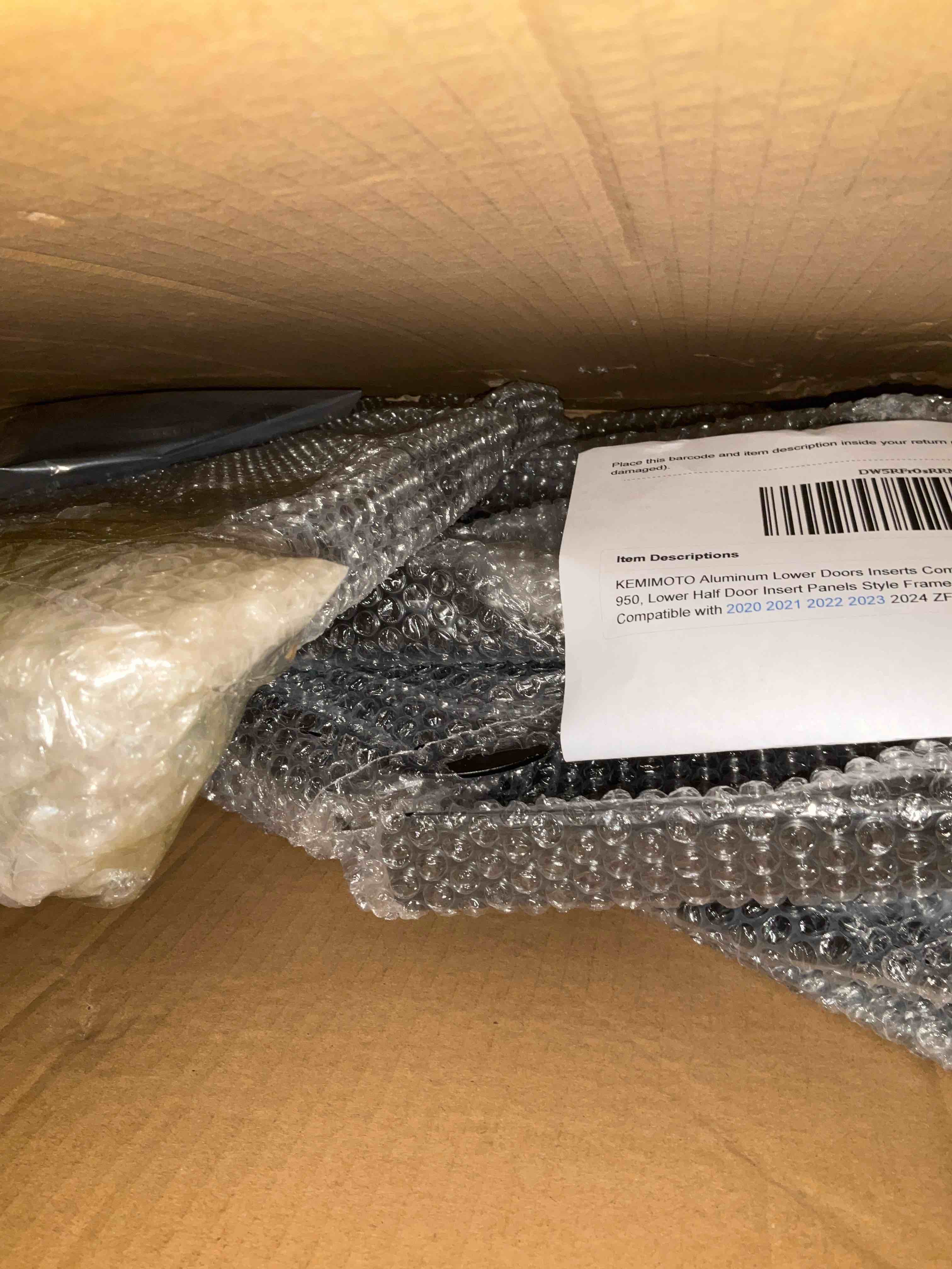 https://s3.amazonaws.com/lotting-images-prod/bidfta/GRA2305555_1747747890052.jpeg