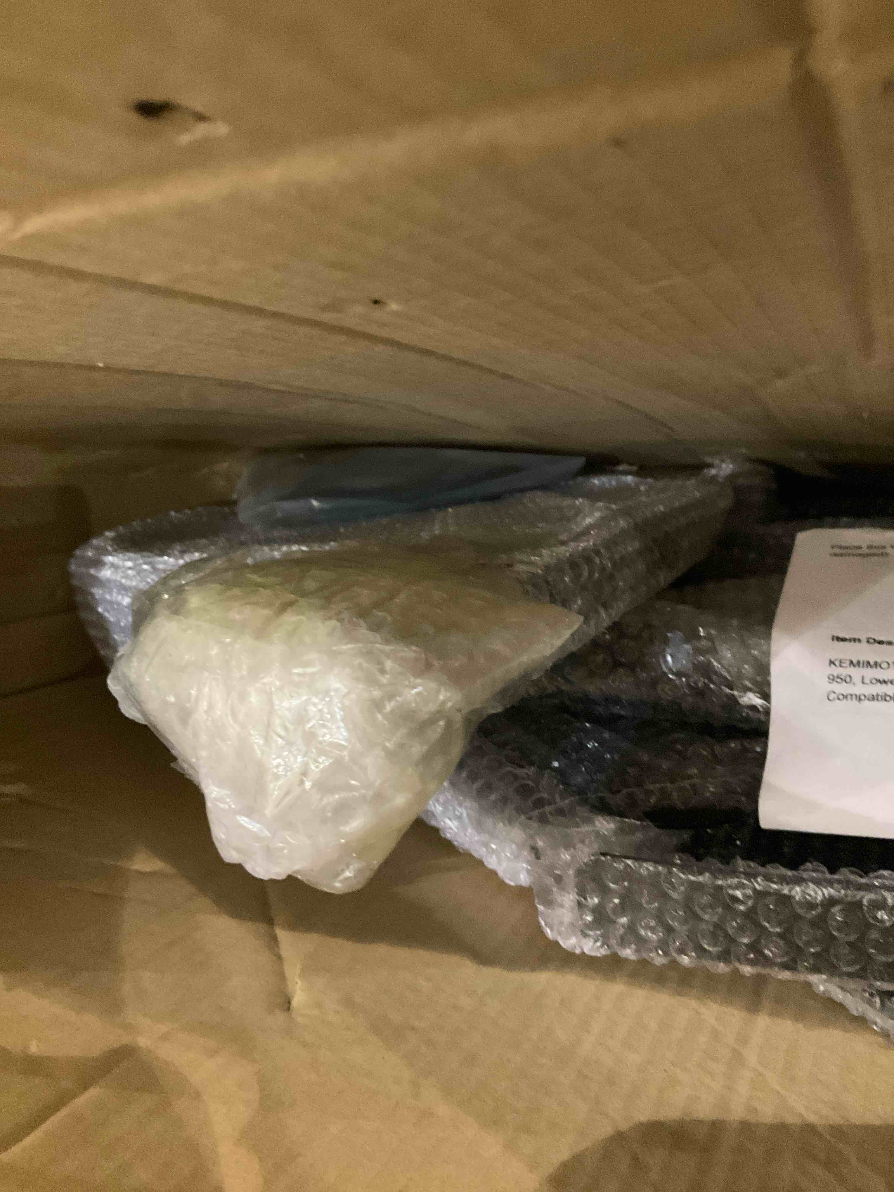 https://s3.amazonaws.com/lotting-images-prod/bidfta/GRA2305555_1747747891935.jpeg