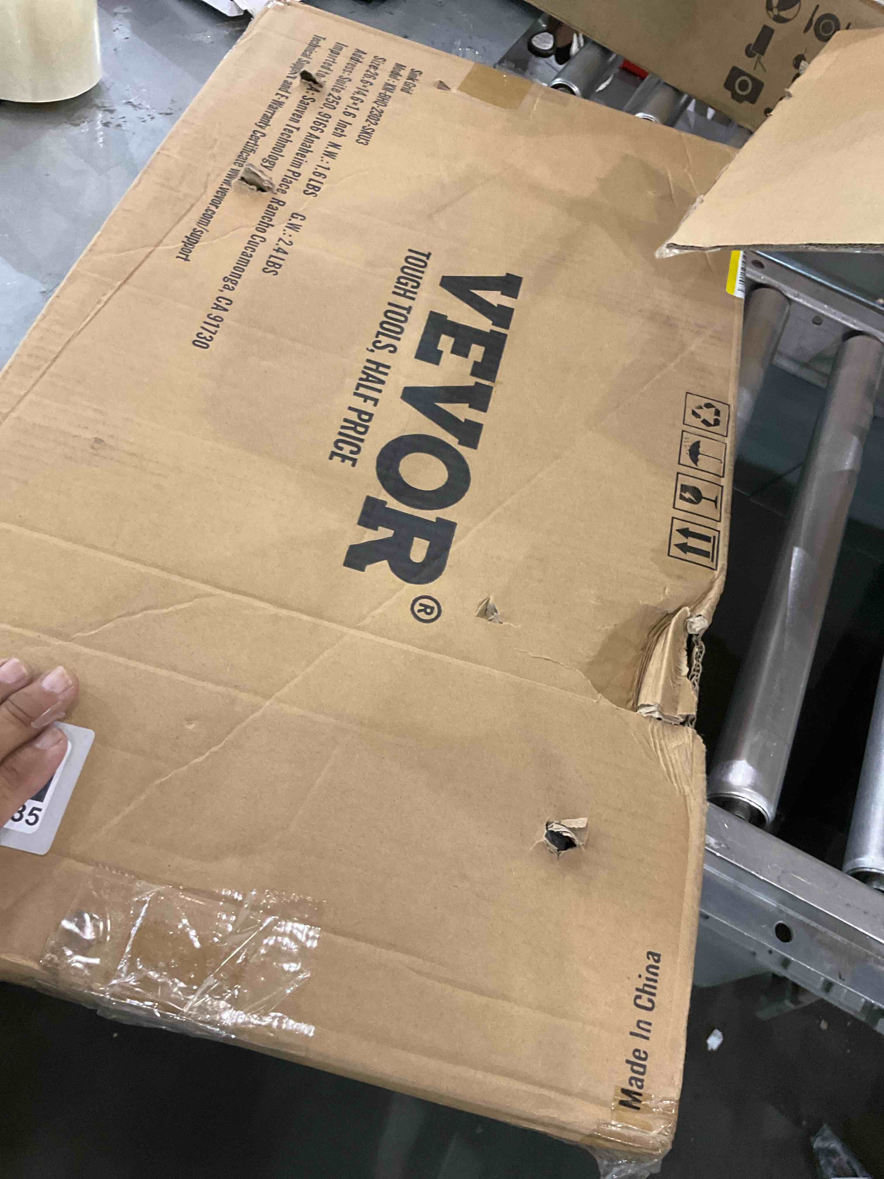 https://s3.amazonaws.com/lotting-images-prod/bidfta/GRA2306135_1747829215584.jpeg