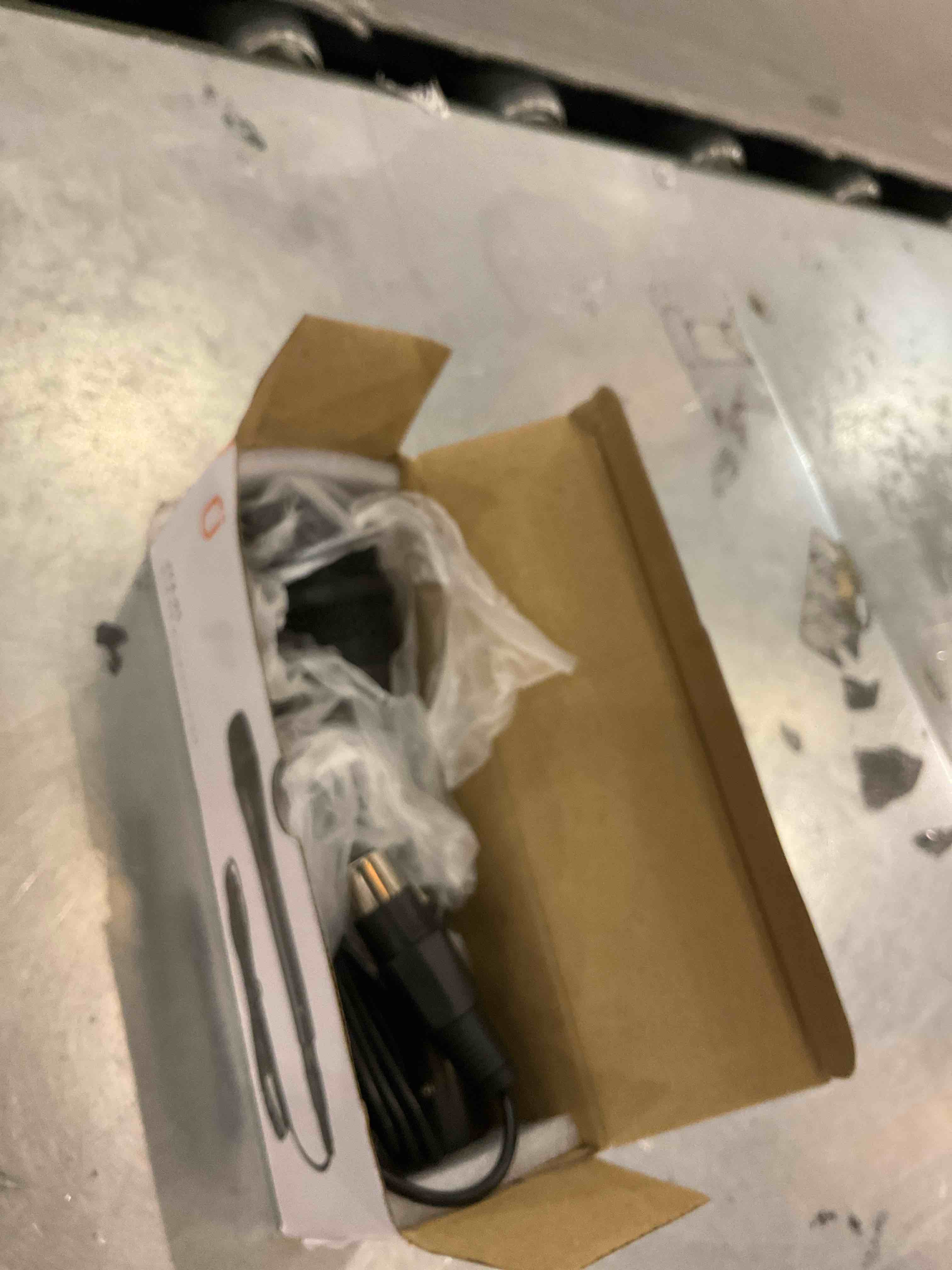 https://s3.amazonaws.com/lotting-images-prod/bidfta/GRA2307553_1747918467961.jpeg