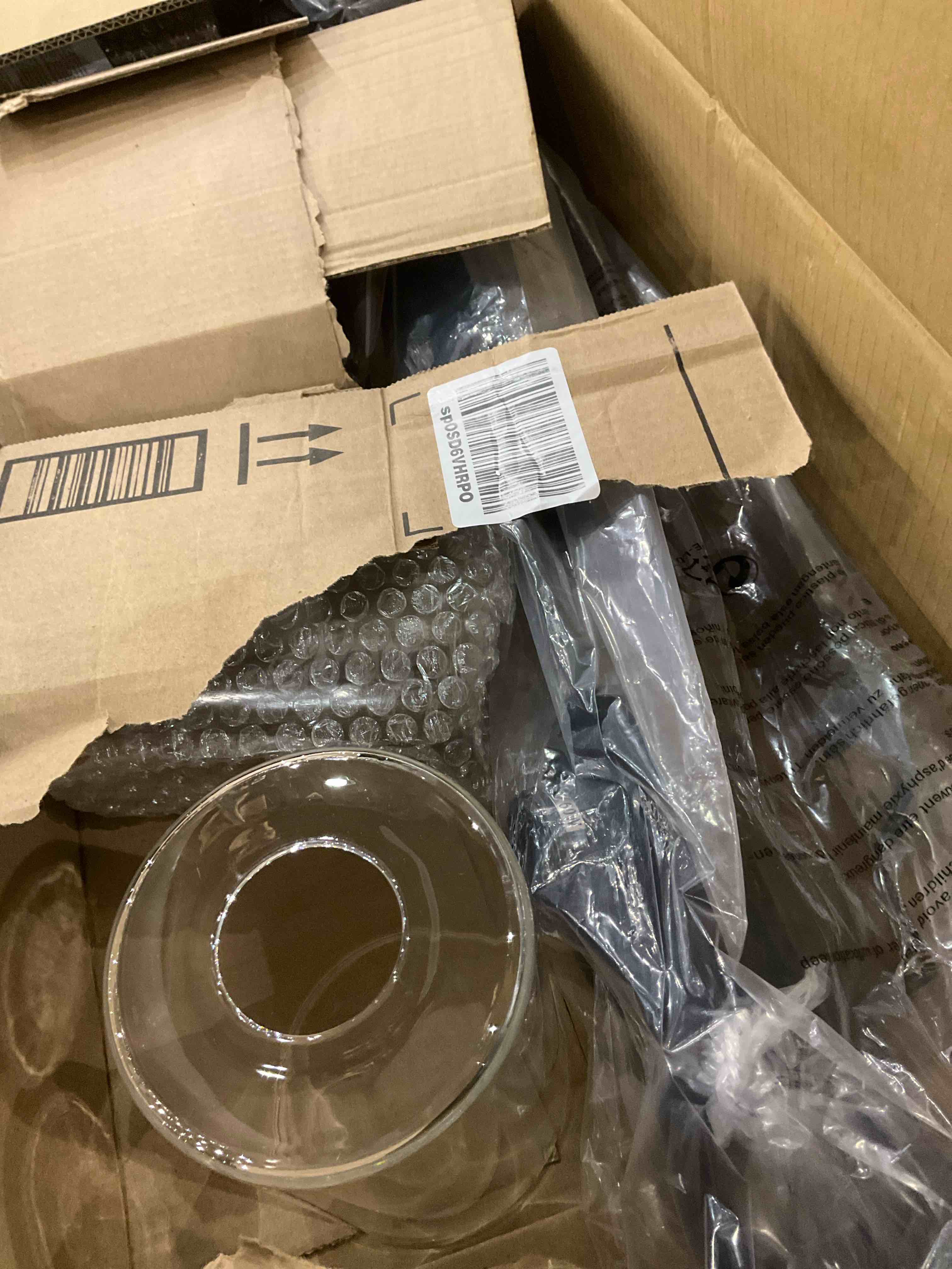 https://s3.amazonaws.com/lotting-images-prod/bidfta/GRA2308227_1747668419117.jpeg