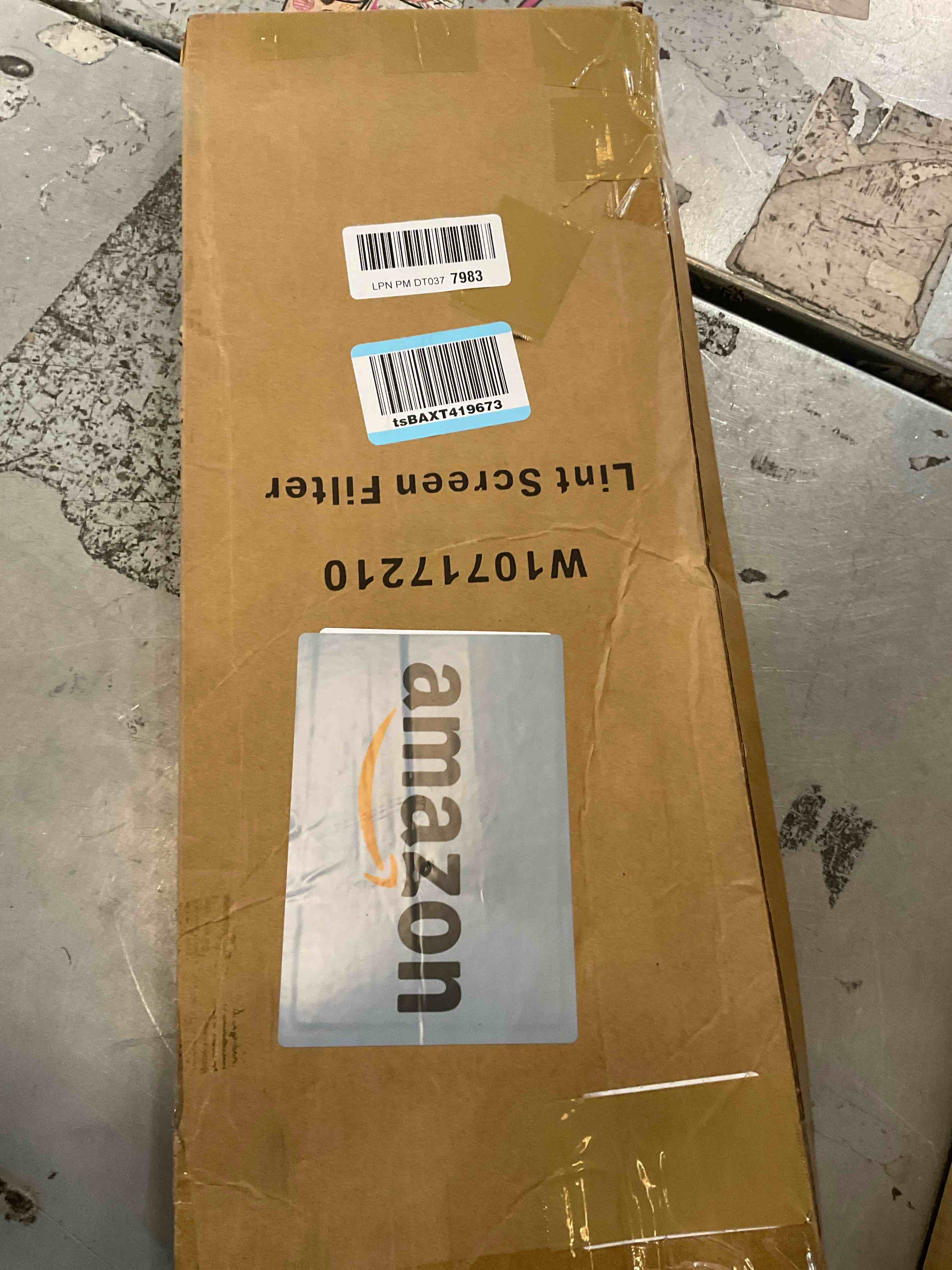 https://s3.amazonaws.com/lotting-images-prod/bidfta/GRA2308264_1747673482922.jpeg
