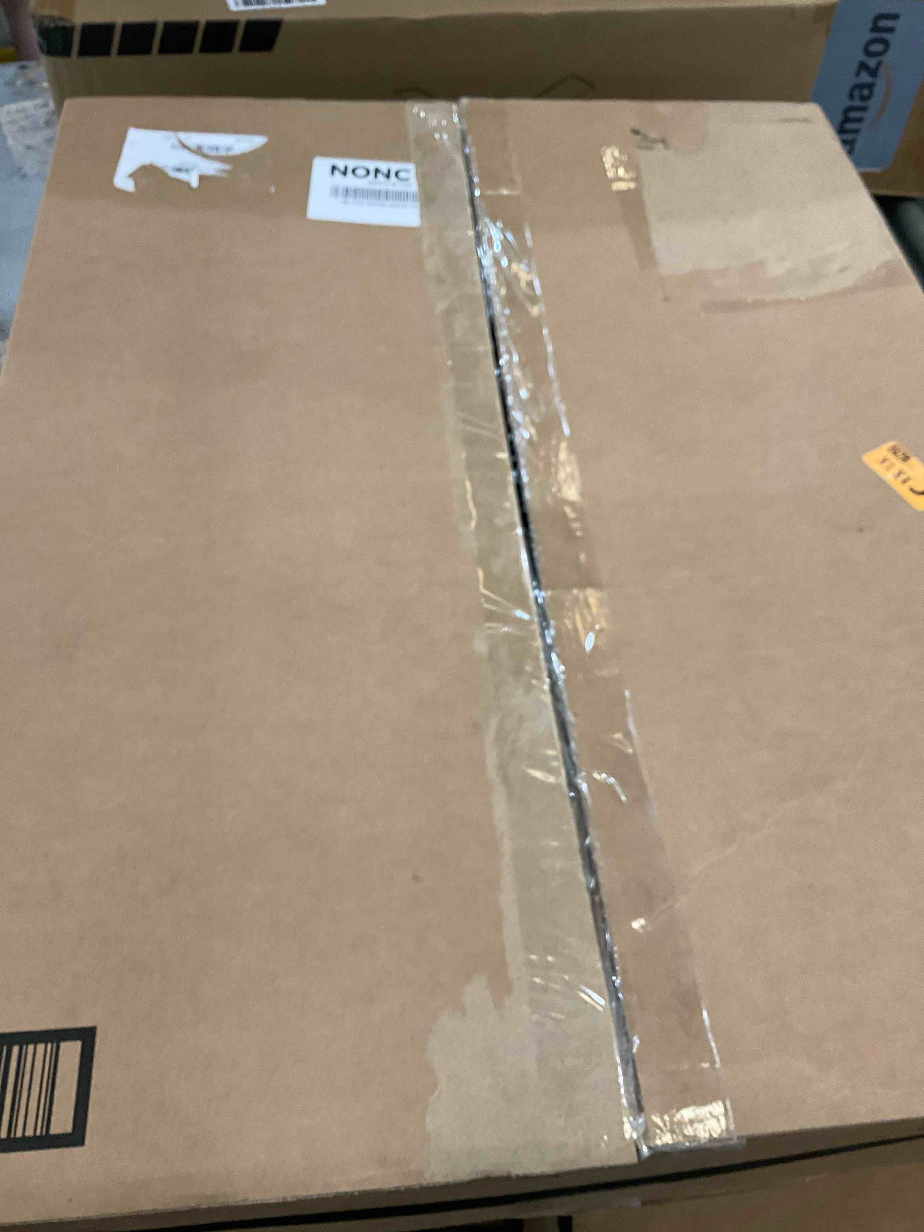 https://s3.amazonaws.com/lotting-images-prod/bidfta/GRA2308275_1747674904052.jpeg